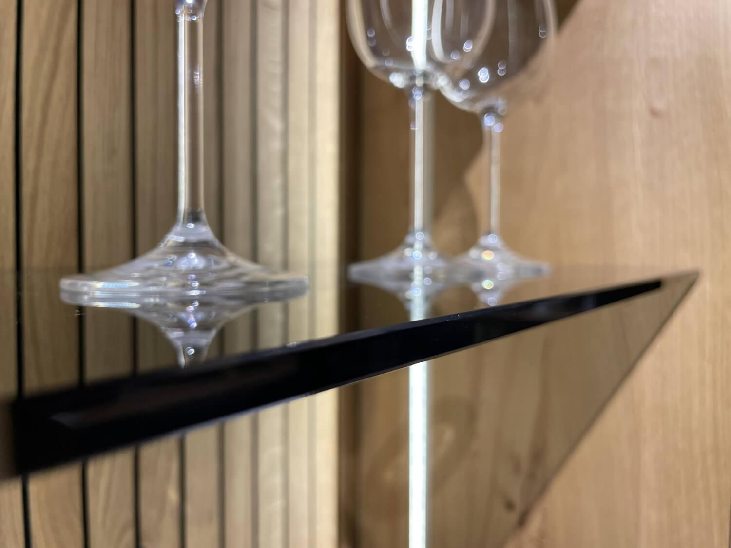 WK Wohnen - Wohnwand WK 490 Baristo Asteiche Massiv Naturbelassen Geölt Front Rillenoptik Mit LED Beleuchtung - 3