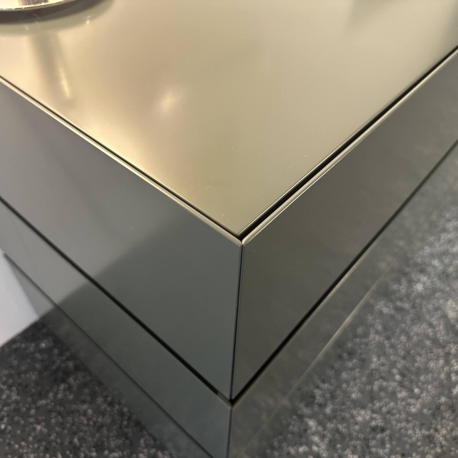 Interlübke - Sideboard Cube Bold Mattlack M81 Bahia Grau Grün Griffmulde 082 Brüniert - 3