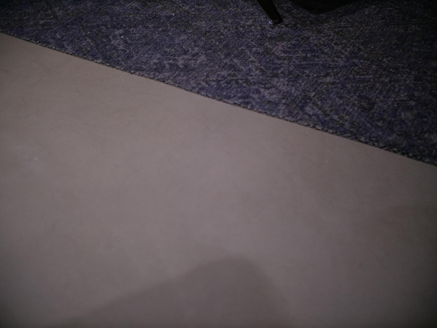 Ronald Schmitt Design - Couchtisch Evita M509 Zwei Platten Eiche Massiv Gestell Edelstahl Drehbar - 6