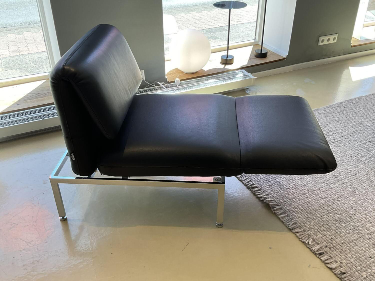 Brühl - Sessel Roro Small Leder Jumbo 5661 Schwarz 0010 Gestell Metall Chrom Glänzend - 7
