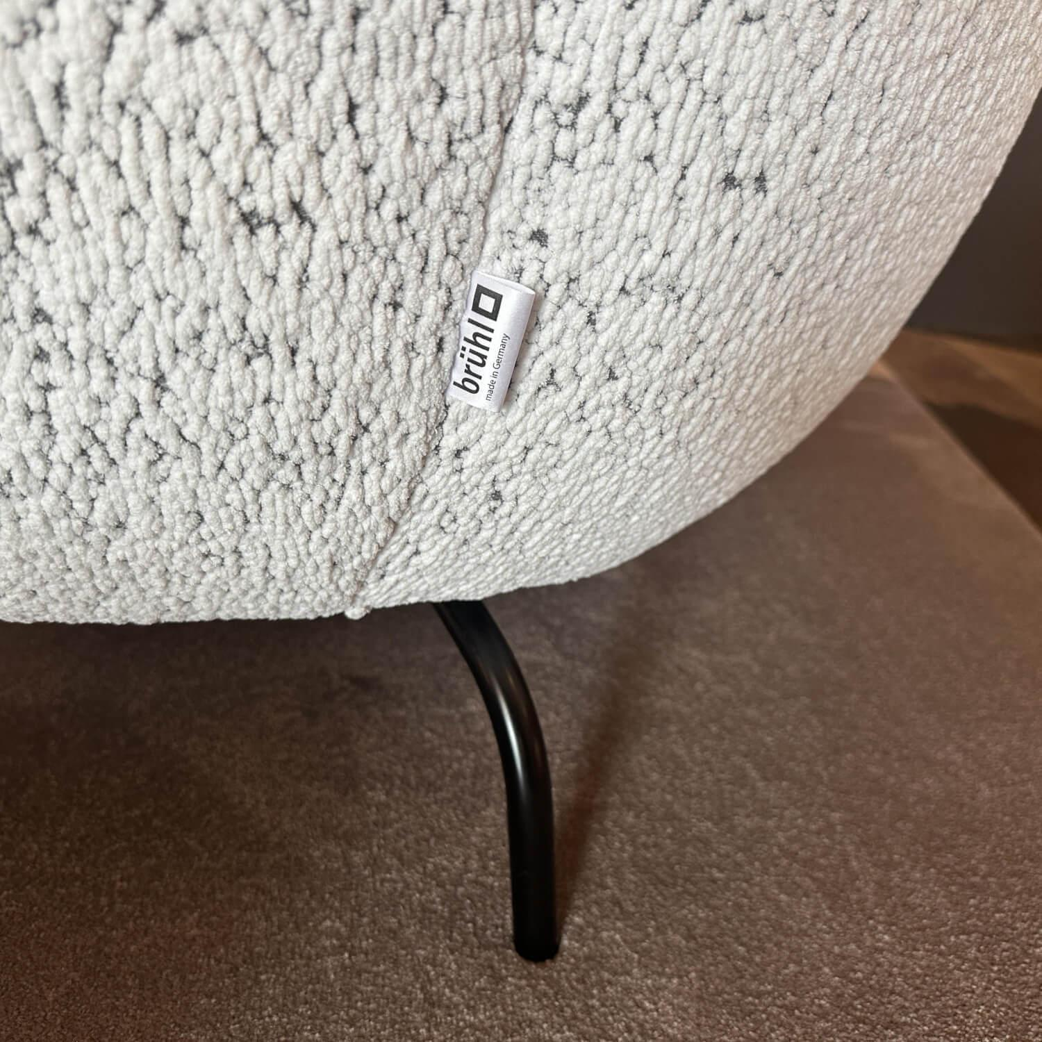 Brühl - Sofa Magnolia Stoff 6450 49 Grau Metall Schwarz Pulverbeschichtet Inklusive Hockerbank - 9