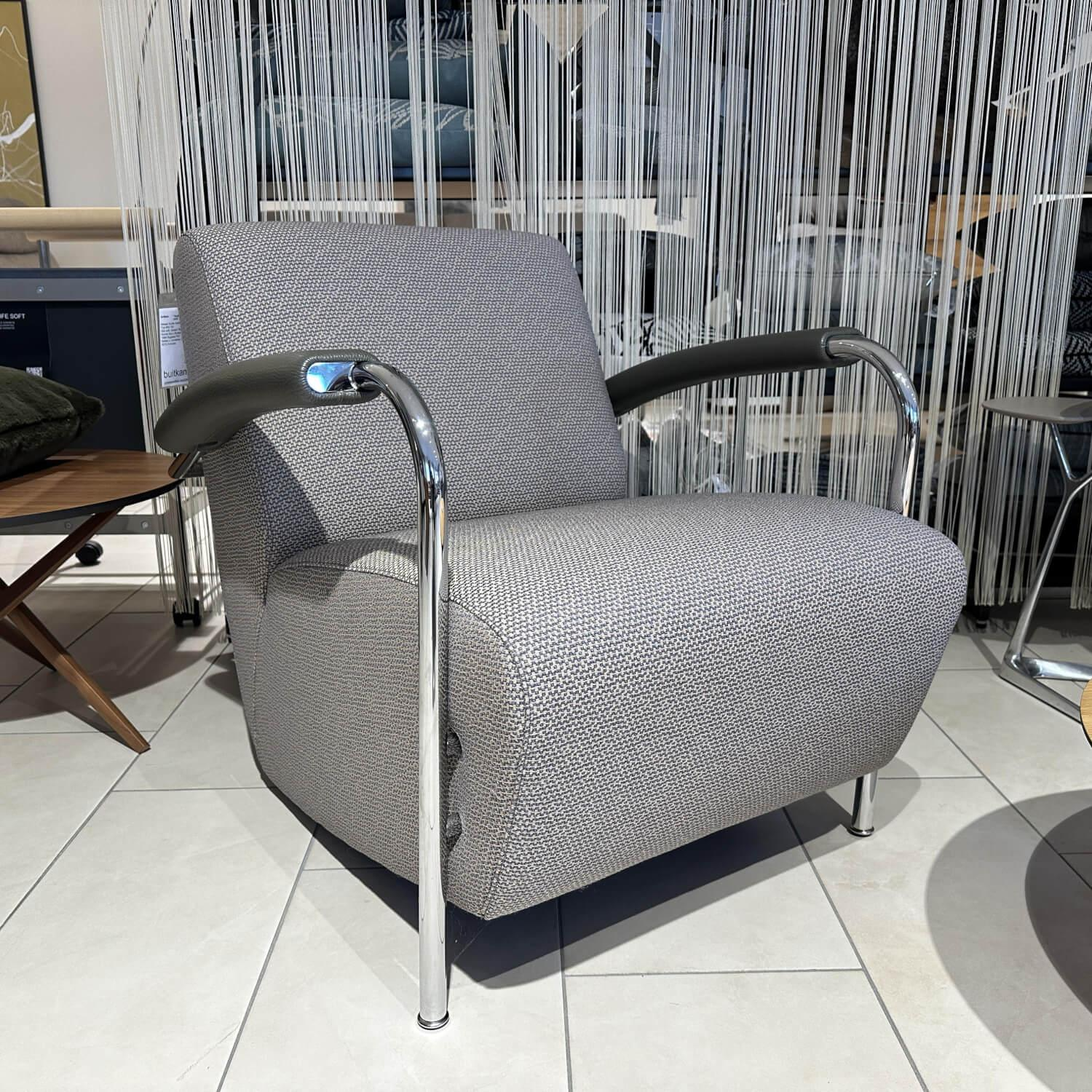 Leolux - Sessel Scylla Niedrig Stoff 7 Tiempo 1884 Rugiada Grau  Gestell Stahl Verchromt - 7