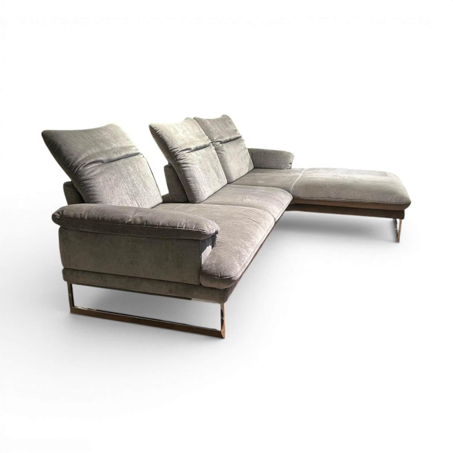 JOOP! - Ecksofa 8153 Studio Stoff D27 Stone Grau Kufengestell Metall Mit Manueller Verstellung - 5