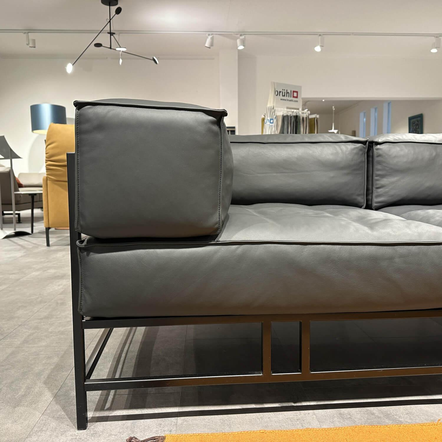 Brühl - Sofa Easy Pieces 2 Leder La Plume 5663 99 Anthrazit Rahmen Schwarz Pulverbeschichtet - 8