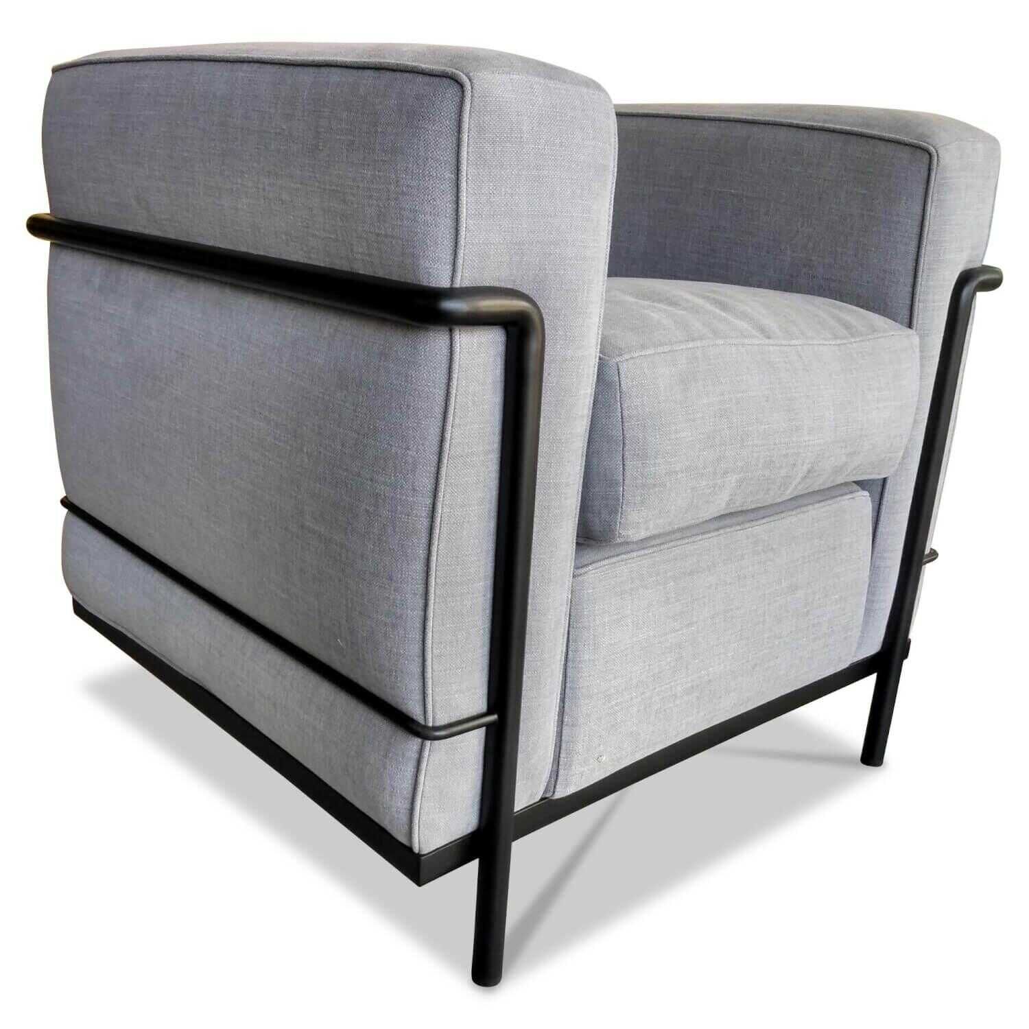 cassina-sessel-lc2-stoff-grau-gestell-schwarz-b7f457050e28 Cassina - Sessel LC2 Stoff Grau Gestell Schwarz - 1