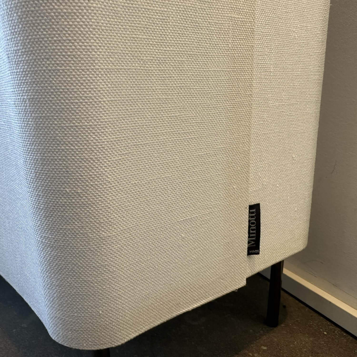 Minotti - Stehleuchte Blanche Halbrund Schirm Leinen Weiß Gestell Nickel Struktur Black Schwarz - 6