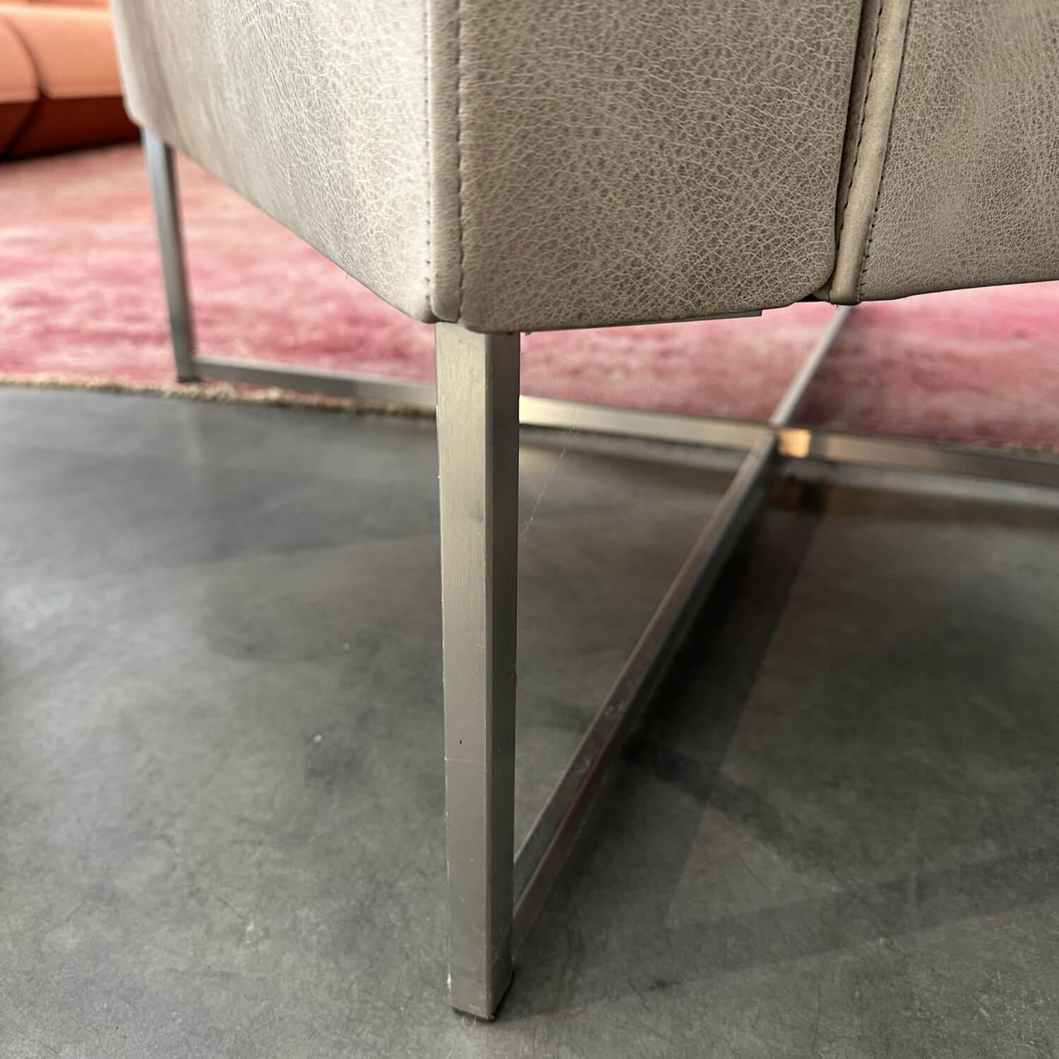 KFF - Lounge Sessel Luis Leder Siena Schlammgrau 1377 Gestell Edelstahl Silbergrau Pulverbeschichtet - 6