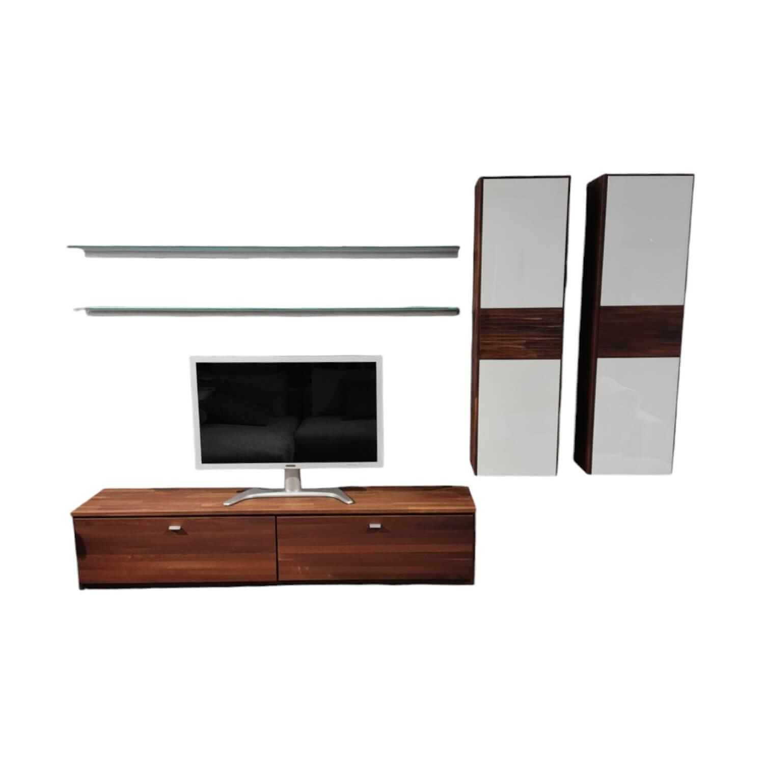 TREND - Wohnwand Trendnatur Walnuss Massiv Geölt Absetzung Klarglas Weiß 9010 - 1