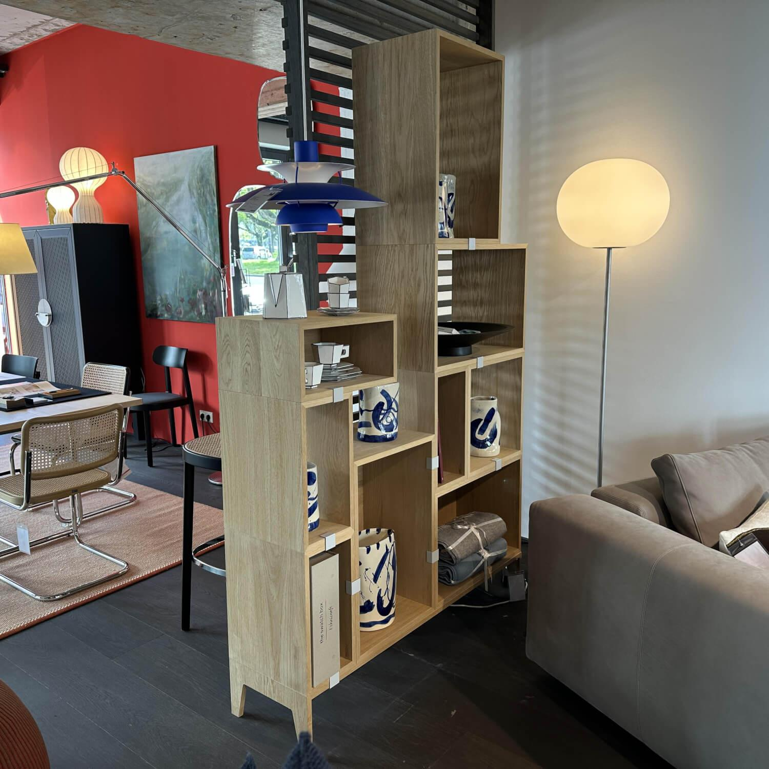 Muuto - Regalsystem Stacked Eiche Furniert Individuell Veränderbar Verbinderelemte Grau - 3