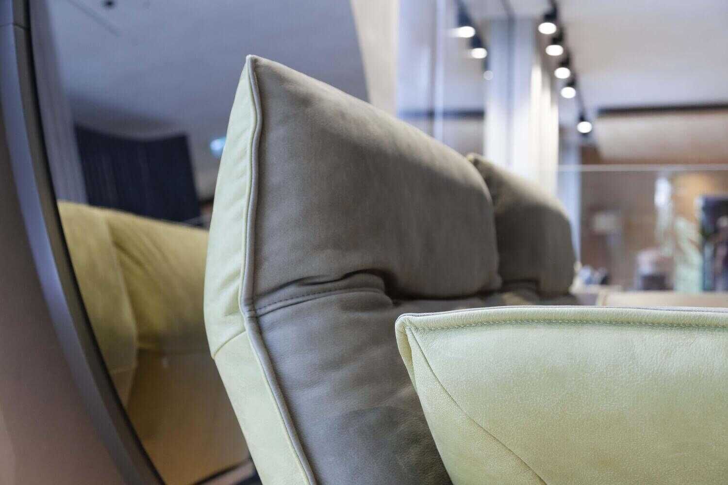 koinor-sofa-modell-manson-leder-a-india-pistazie-mit-drehsitz-a132bae3a388 Koinor - Sofa Modell Manson Leder A-India Pistazie mit Drehsitz - 3