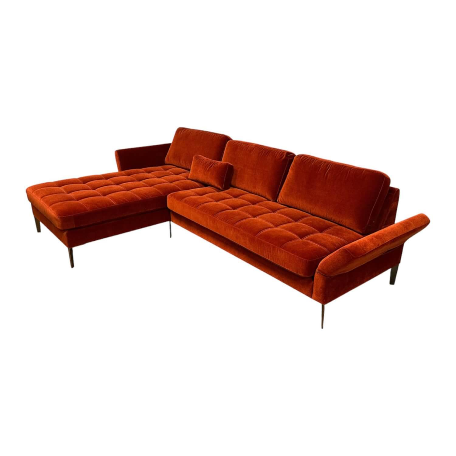 Eigene Herstellung - Ecksofa Living Rohleder Stoff Cloud 18 Rot Gesteppt Füße Metall Schwarz Mit Klappbaren Armlehnen - 1