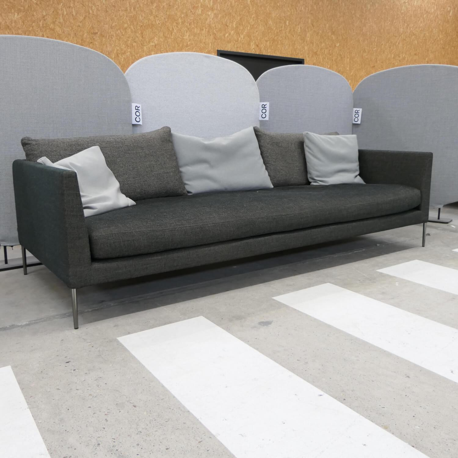 COR - Sofa Pilotis Stoff 8161 Schwarz Braun Füße Schwarz Chrom Inklusive Rückenkissen - 4
