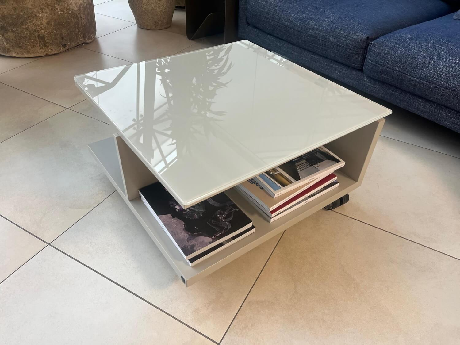 Hülsta - Wohnwand Now Vision C18 Lack Seidengrau Hochglanz Akzent Kernnussbaum Inklusive Couchtisch - 6