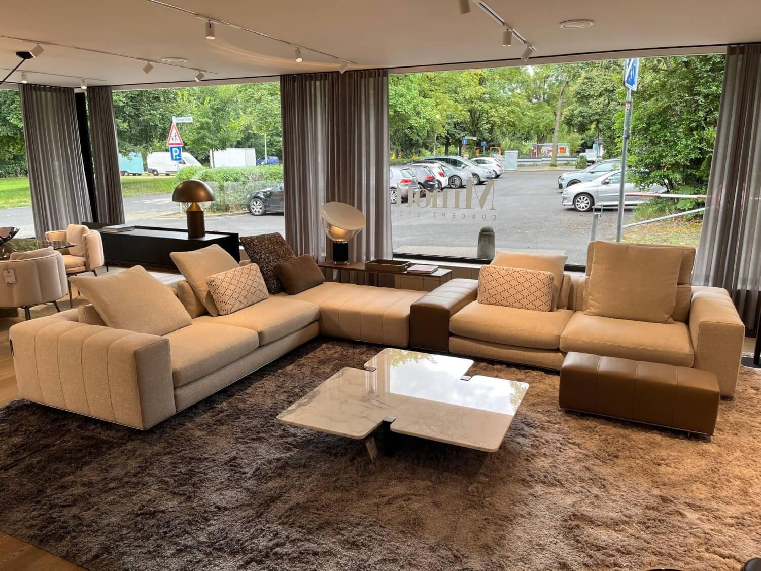 Minotti - Sofa Freeman Stoff Ginza 02 Ghiaccio Weiß Metallgestell Bronze Lackiert Mit Lederbank - Exklusives Angebot, wenn weg dann weg -  - 7