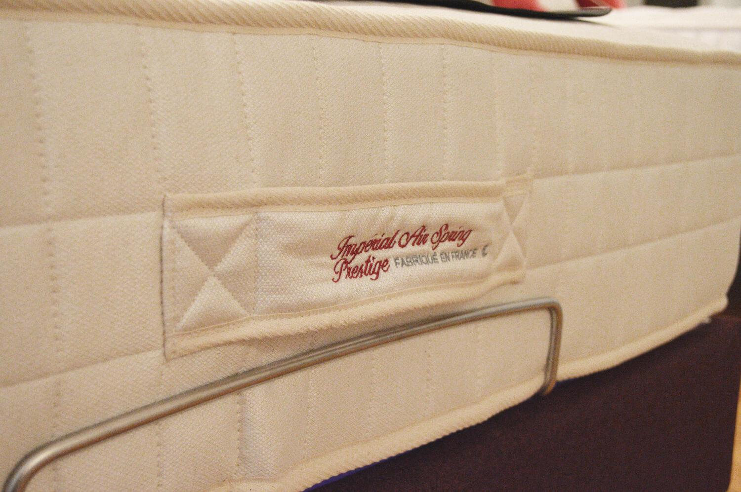 Treca Interiors - Bett Madeleine Trecaflex M5.2 Motorisch Verstellbar Stoff Rot mit Matratze - 4