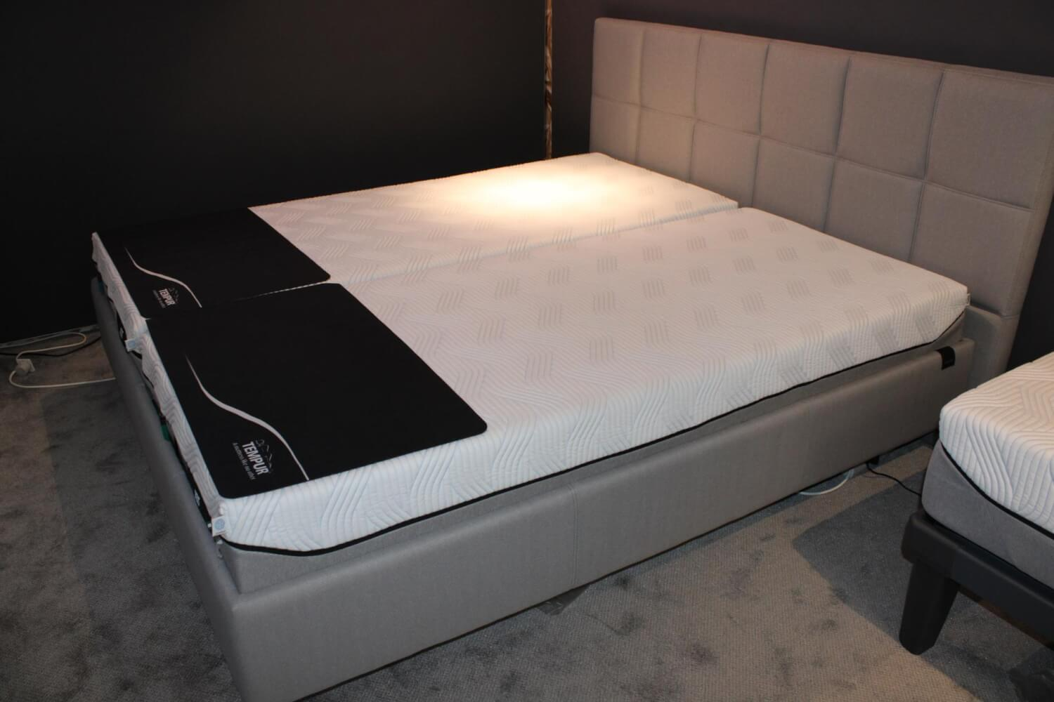 Tempur - Bett Relax 180x200 Stoff Ash Grau mit Lattenrost und 2 Matratzen - 7