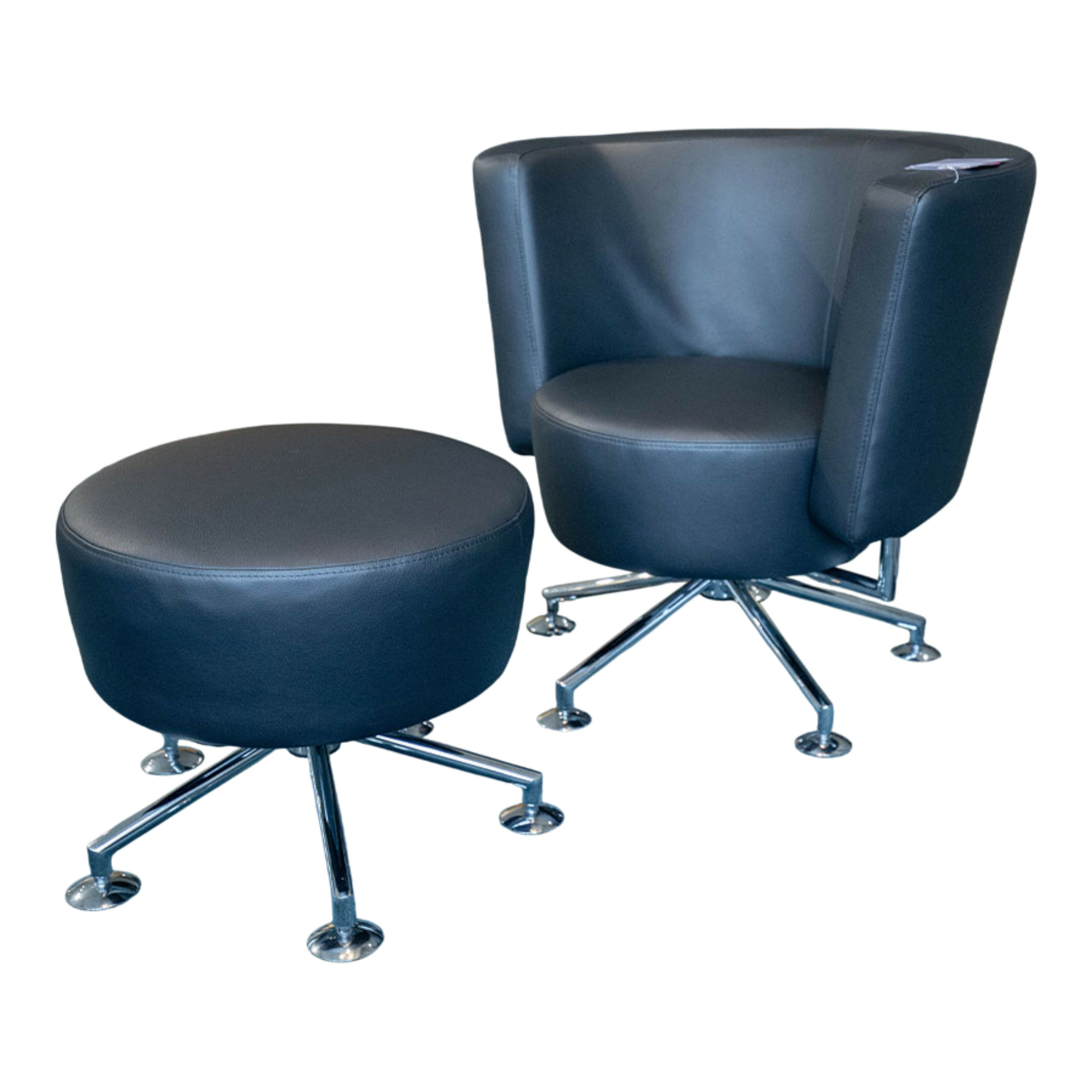 COR - Sessel Circo Leder Napoli Schwarz Gestell Chrom mit Hocker - 1