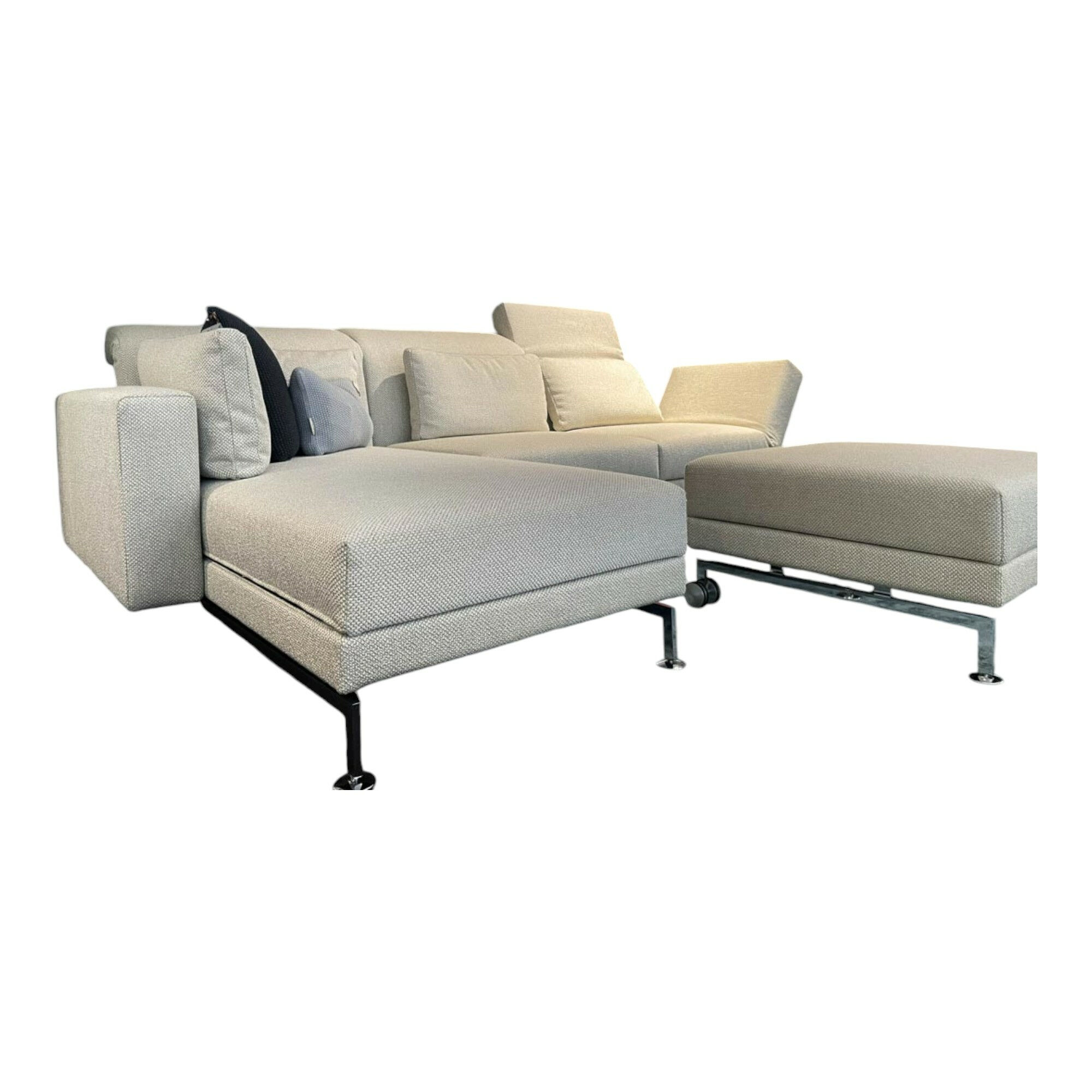 Brühl - Ecksofa Moule Medium Stoff 4491 42 Beige Ablage Leder La plume 5663 46 Braun Kufengestell Verchromt Glänzend Inklusive Hocker Mit Rollen - 1