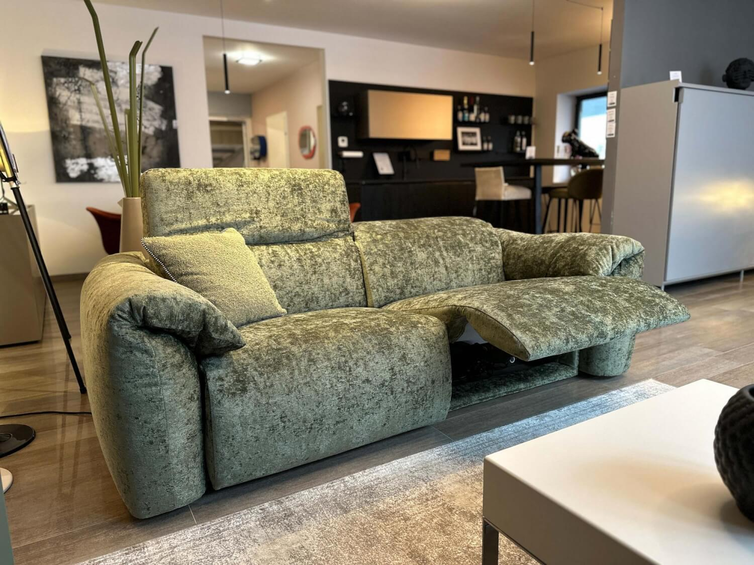 Felis - Sofa Glove Stoff Lusso Loto Verde Muschio 062 Grün Füße Kunststoff Schwarz Mit Elektrischer Verstellung - 2