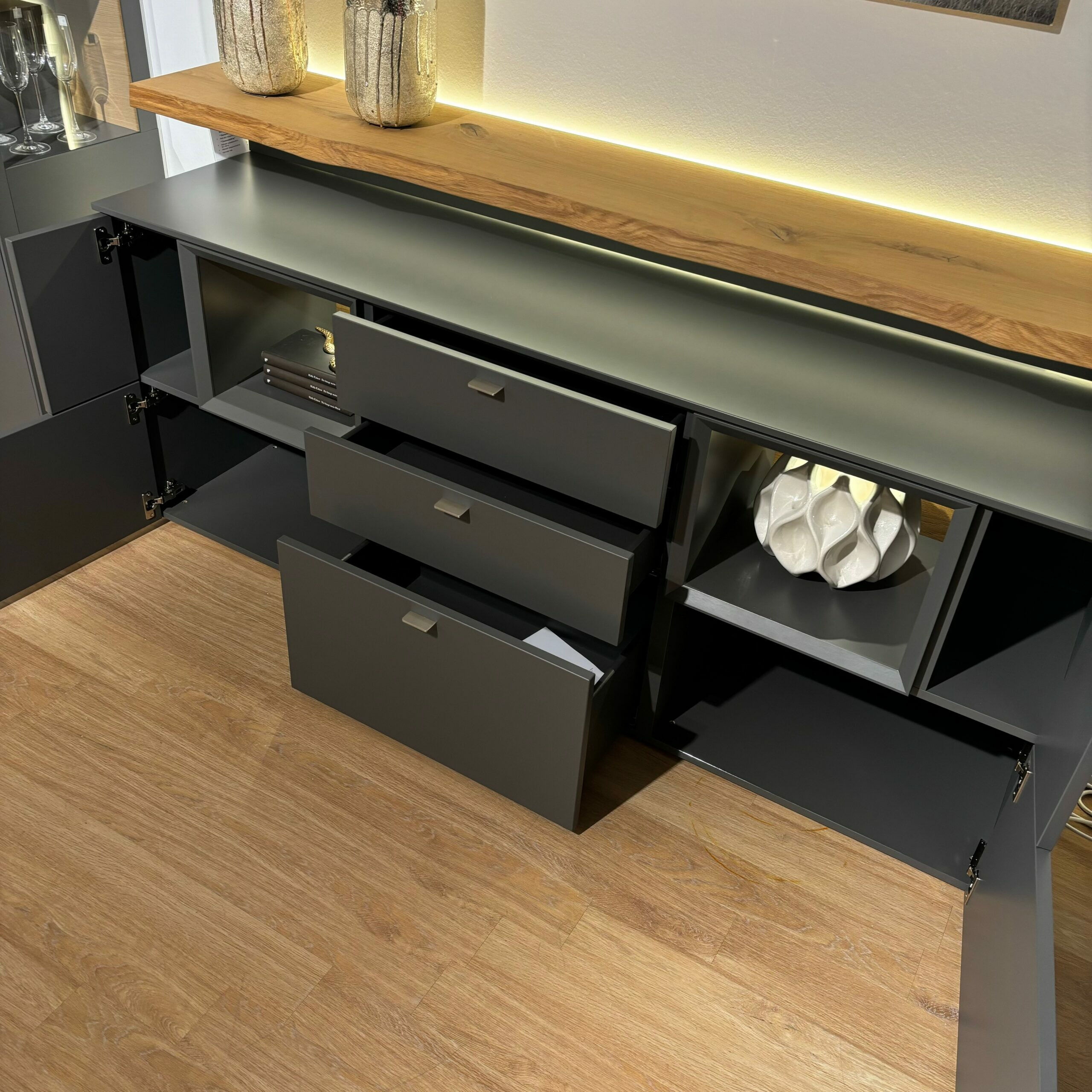 Venjakob - Sideboard Vitus Lack Schiefergrau Matt Mit Aufsatzkonsole Eiche Rustico Hell Geölt  - 2