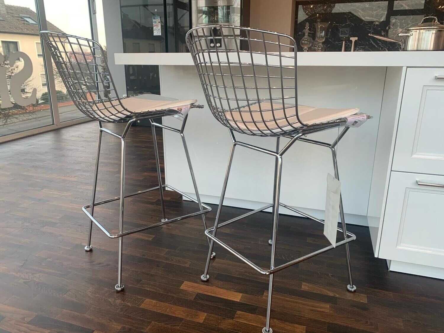 Knoll International - 2er-Set Barhocker Bertoia Verchromt Sitzkissen Leder Z Sabrina Weiß - 2