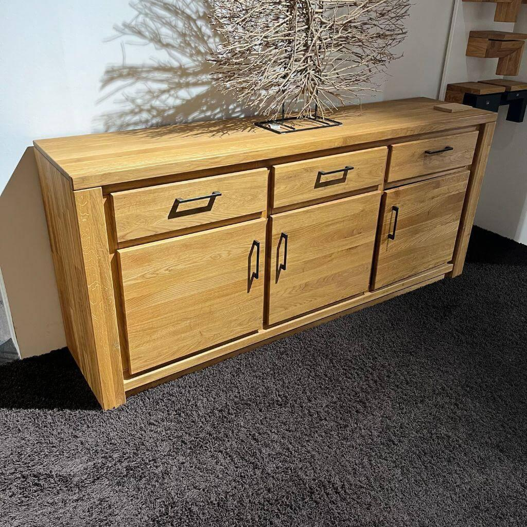 Natura - Sideboard Farmingdale Oberfläche Natur Eiche Geölt Griffe Metall Schwarz - 7