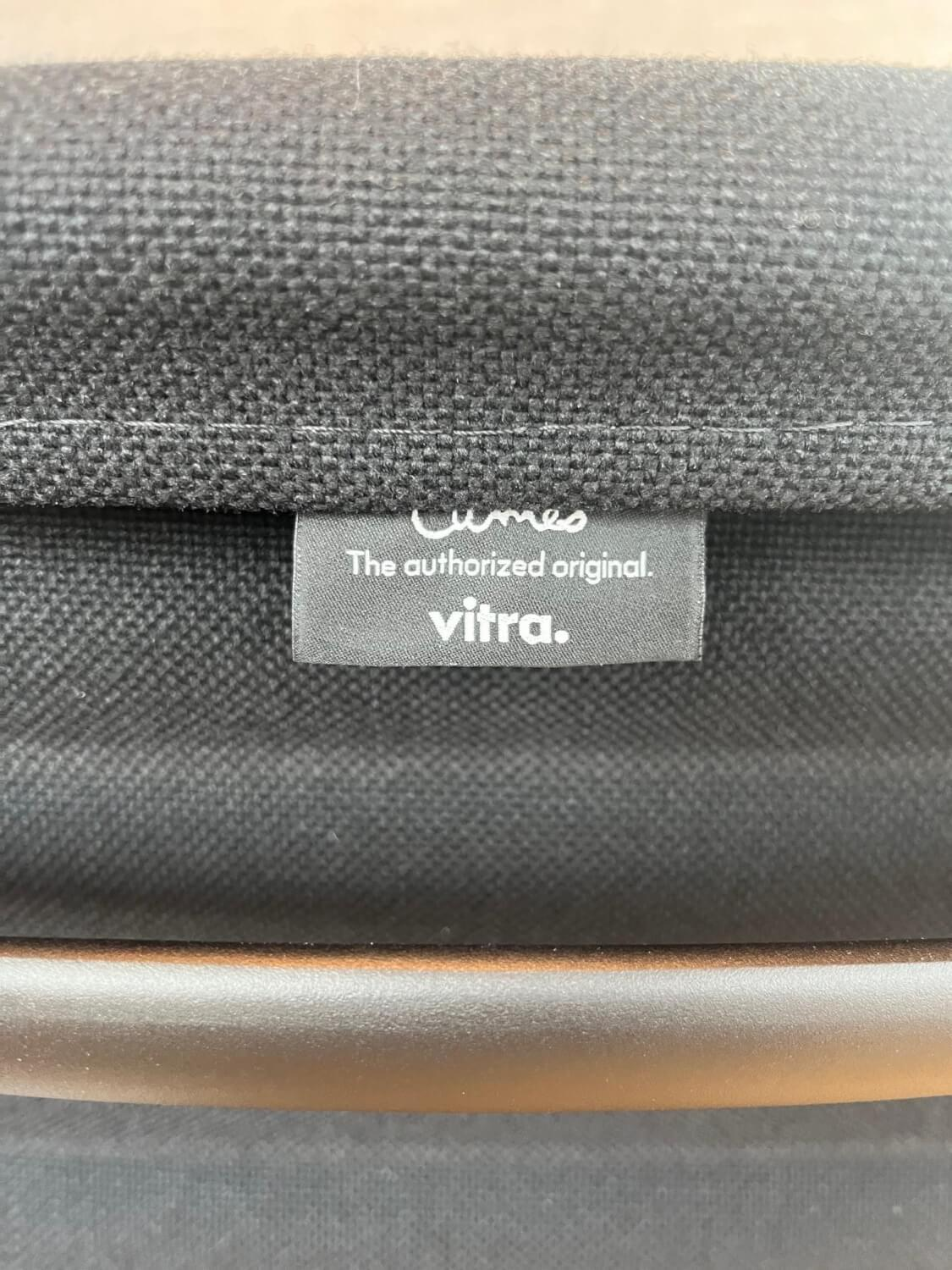 Vitra - Stuhl EA117 Stoff Hopsak Nero Schwarz Gestell Aluminium Schwarz Pulverbeschichtet Füße Rollen Schwarz - 4