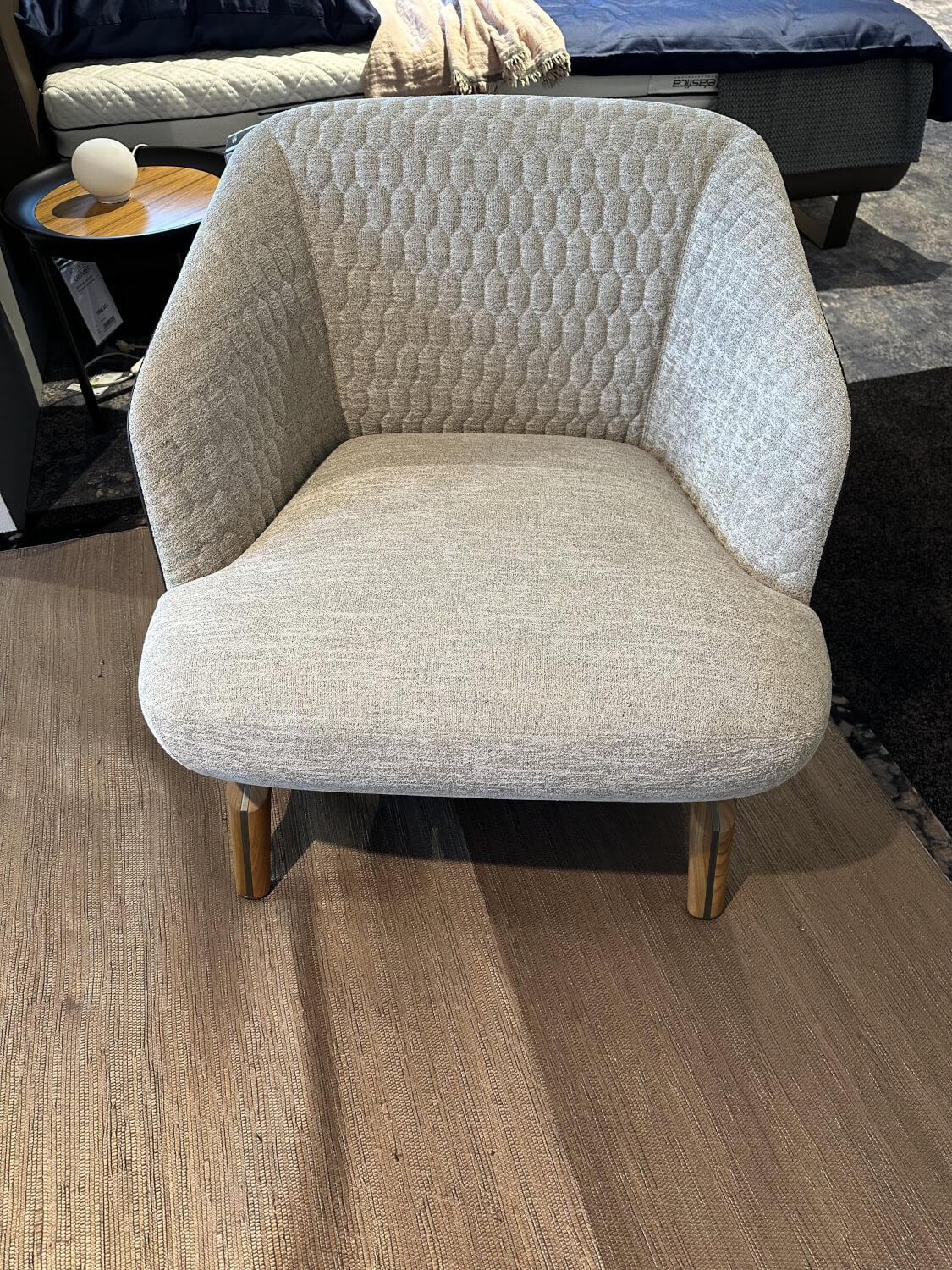 Giorgetti - 2-er Set Sessel Janet Braun Mit Nussbaum Gestell Und Leder - 2