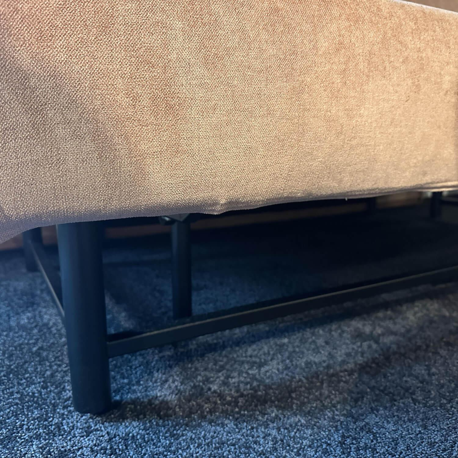 Brühl - Schlafsofa First Class Stoff 2813 52 Rosa Gestell Metall Schwarz - 4