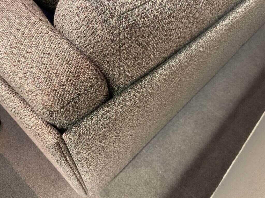 Cassina - Sofa "8" 2-Sitzer Stoff 20305 Quarzo 13F364 mit verstellbarer Kopftsütze in Leder - 7