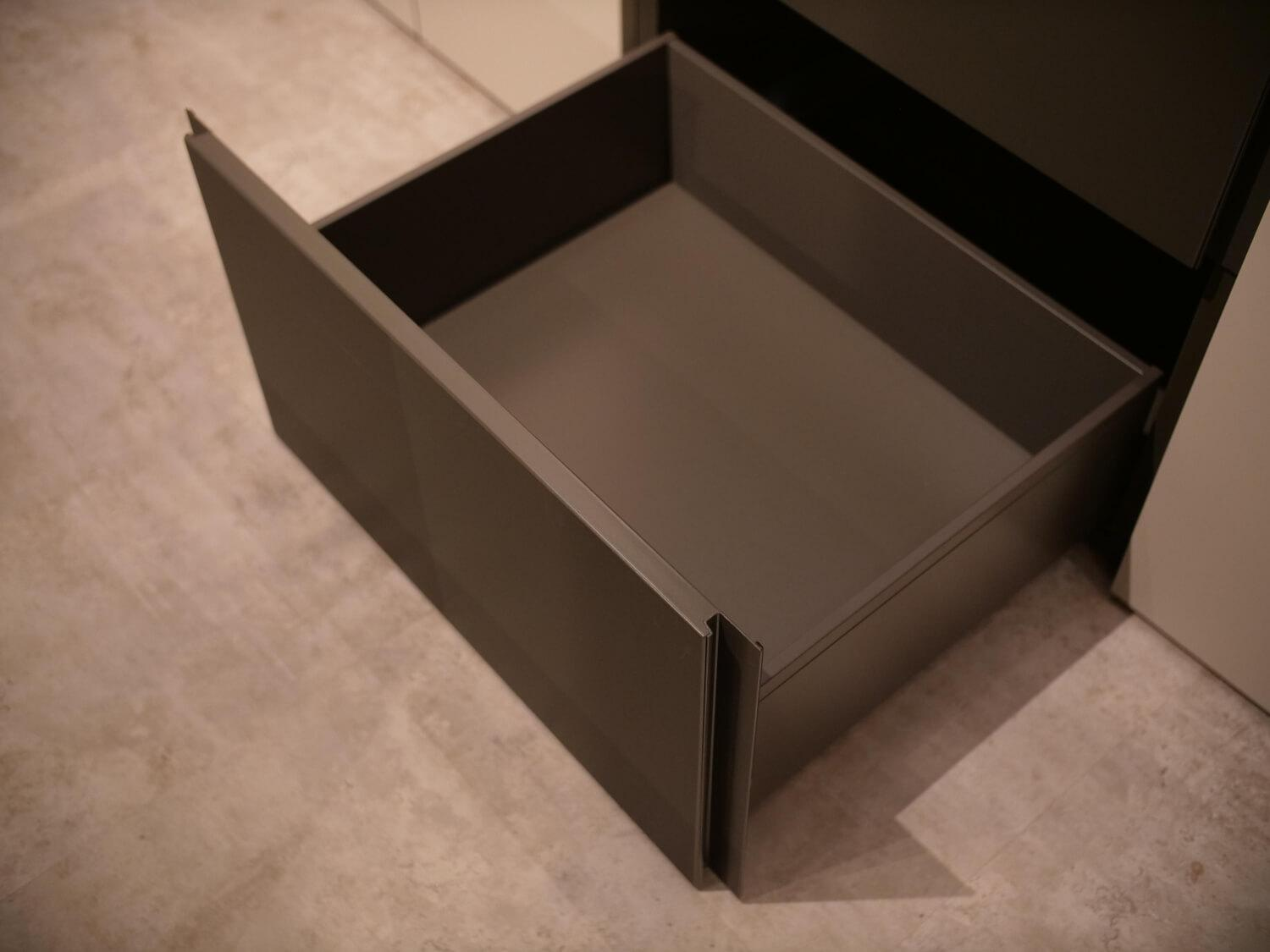 Hülsta - Systemeckschrank Multi Forma II Lack Grau Design T+U Griff U012 Lack Grau - 21