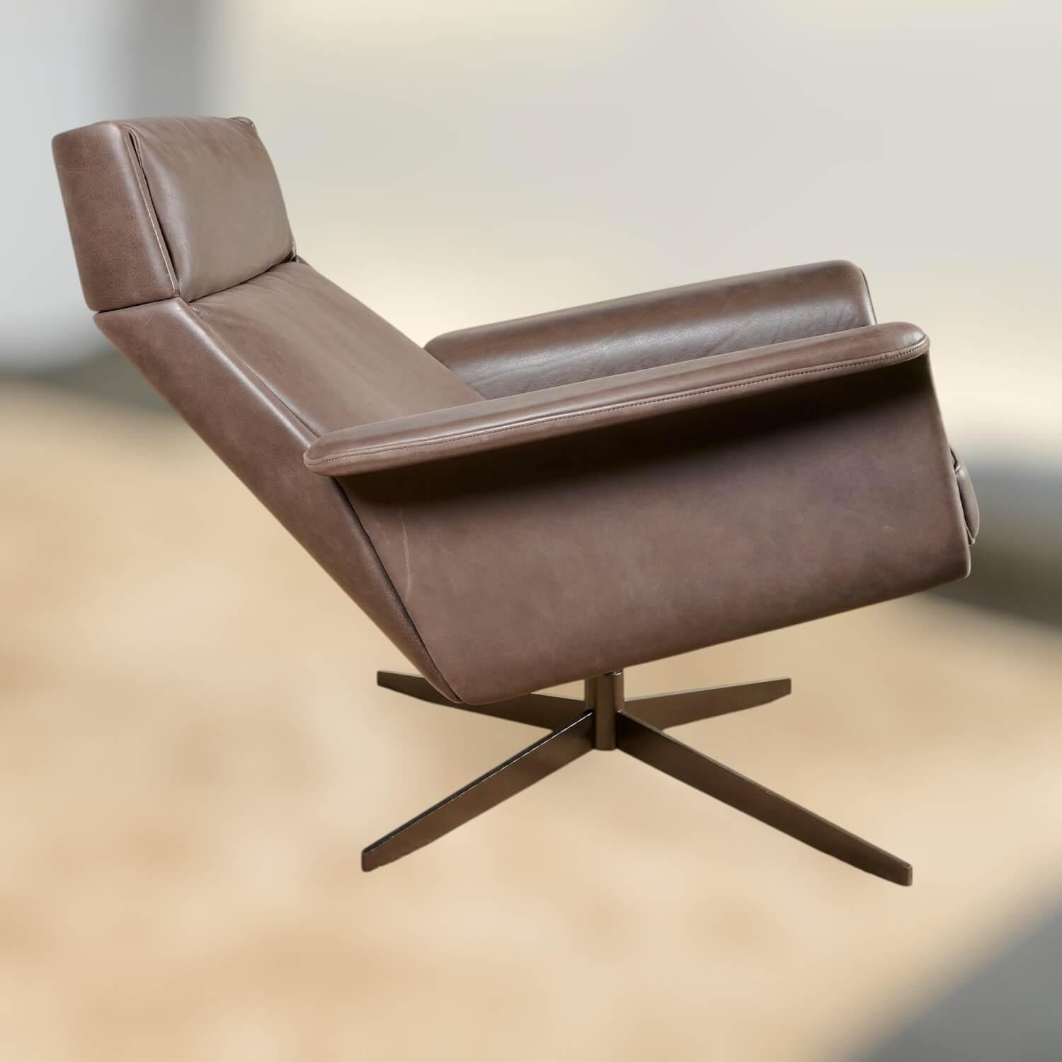 Bielefelder Werkstätten - Sessel Legend Leder Java Terra Braun Schale Formsperrholz Kreuzfuß Metall Mit Neigefunktion - 11