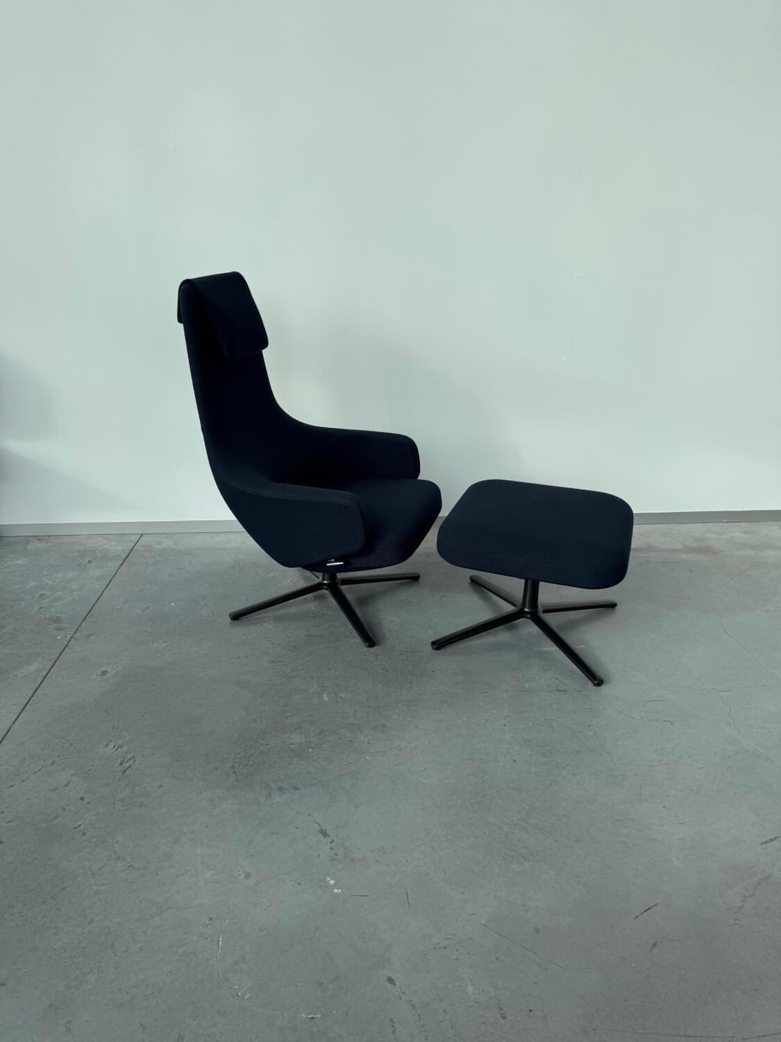Vitra - Repos armchair Fabric Credo 08 Dark blue Black Frame Metal Basic Dark Powder-coated Including stool - 5