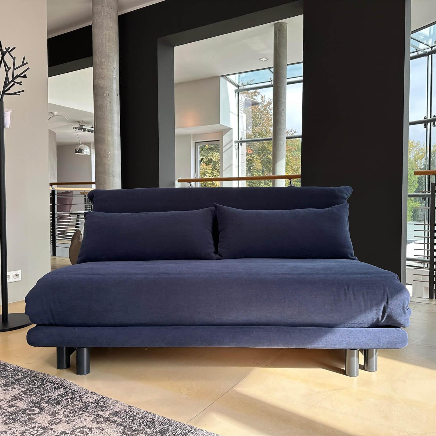 Ligne Roset - Schlafsofa Multy Stoff Amalfi Dark Blue Blau Gestell Anthrazit Mit Polyäthermatratze Und 2 Großen Kissen - 3