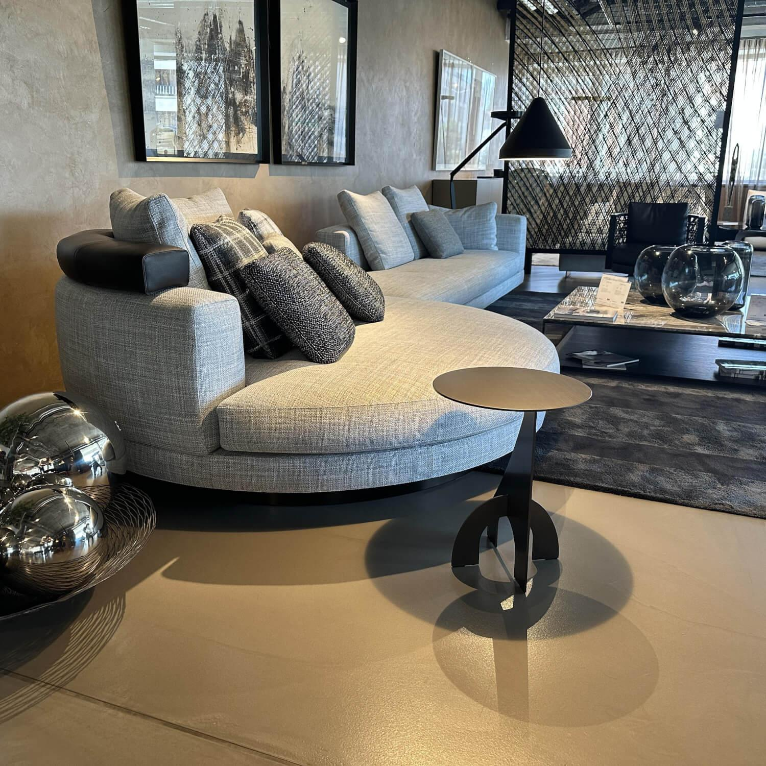 Minotti - Polstergruppe Connery Stoff Double 02 Ghiaccio Grau Ablage Leder Aspen Schwarz Mit Kissen - 9