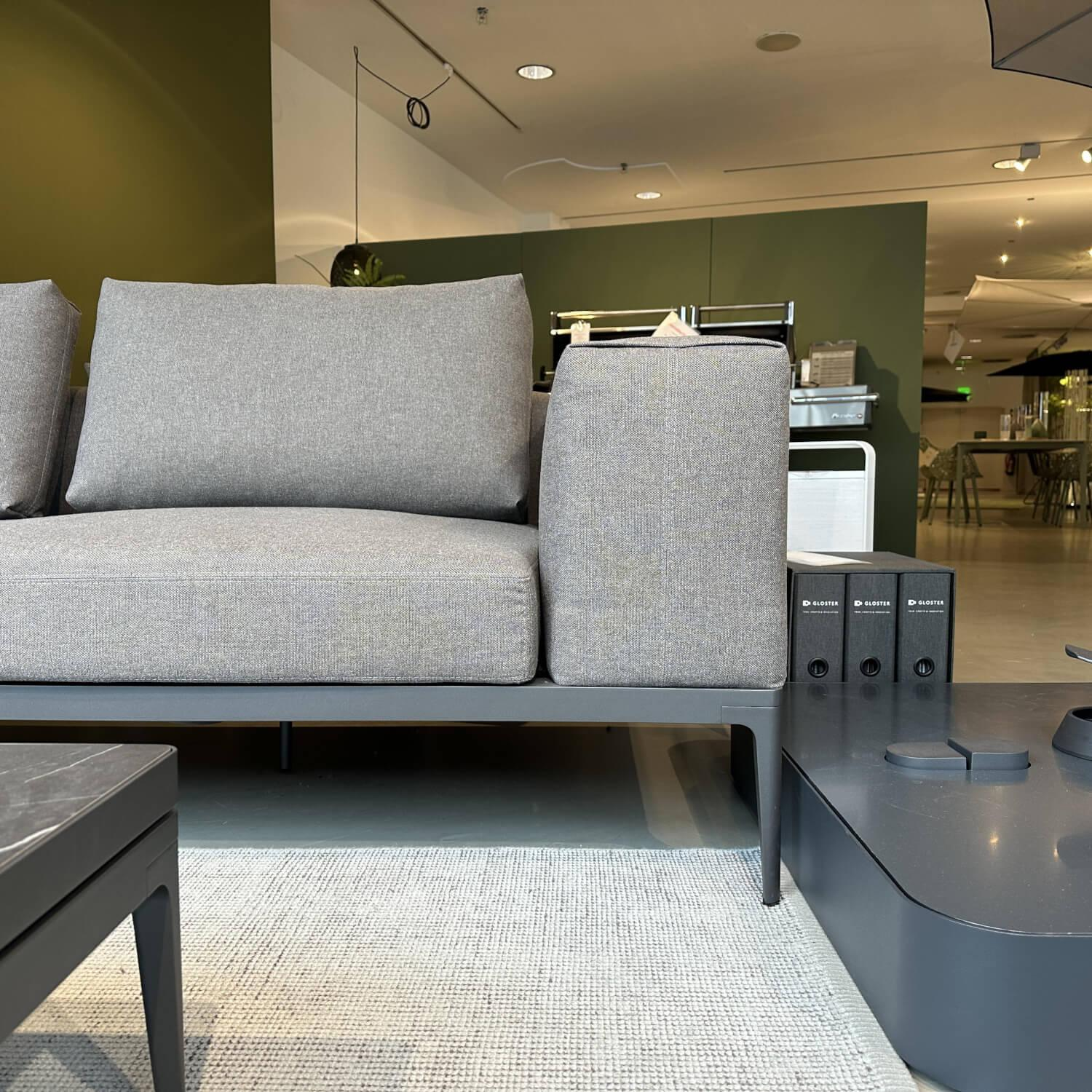 Gloster - Loungegruppe Grid Stoff Blend Coal Grau Gestell Aluminium Meteor Schwarz Pulverbeschichtet - 3