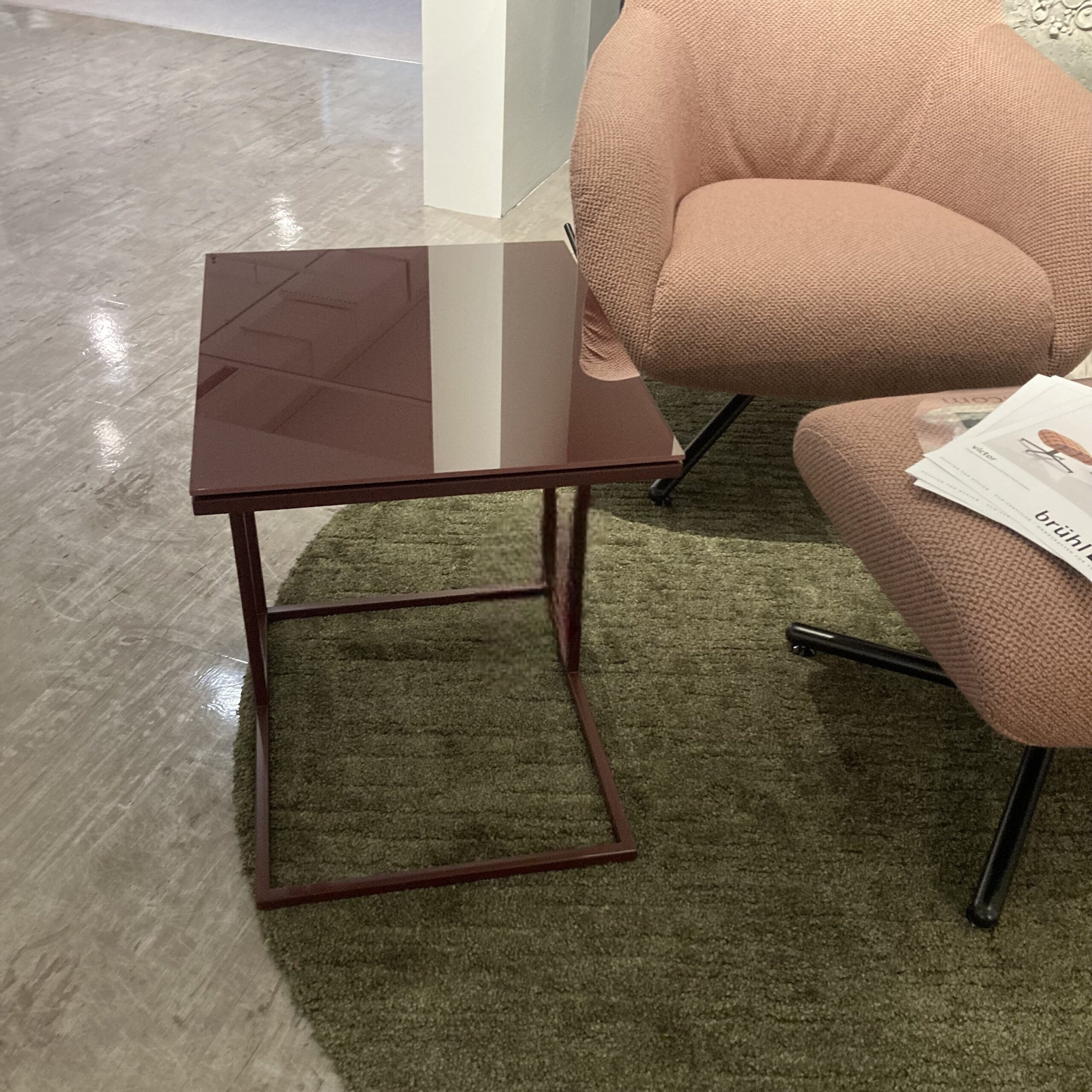 Kettnaker - Beistelltisch T3 Beere Weißglas Violett Rot Lackiert - 4