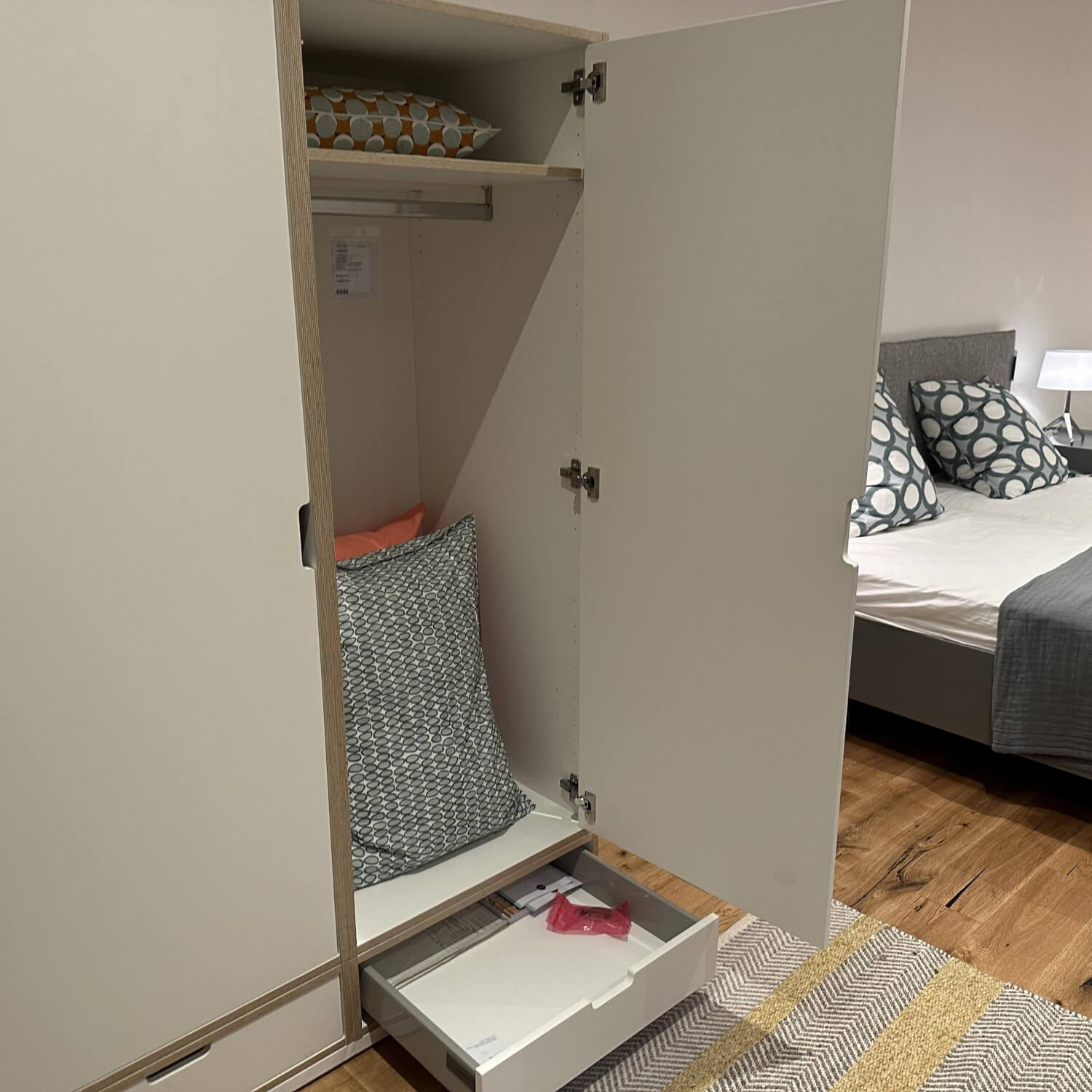 Müller Möbelwerkstätten - Kleiderschrank Korpus Melamin Weiß Front Reinweiß Matt Mit Einlegeböden Und Kleiderstange - 7