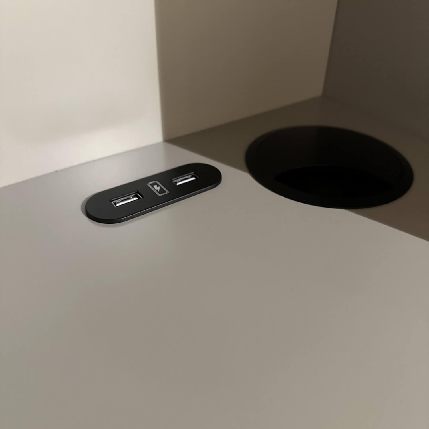 Ligne Roset - Sekretär Dita Lack Tongrau Grau Mit 2 USB Ladeanschlüssen - 2