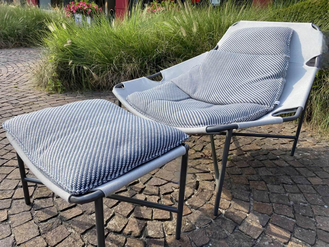 Rolf Benz - Outdoor Sessel 228 Stoff 18 020 Seidengrau Grau Gestell Edelstahl Anthrazit Matt Pulverbeschichtet Mit Hocker - 2