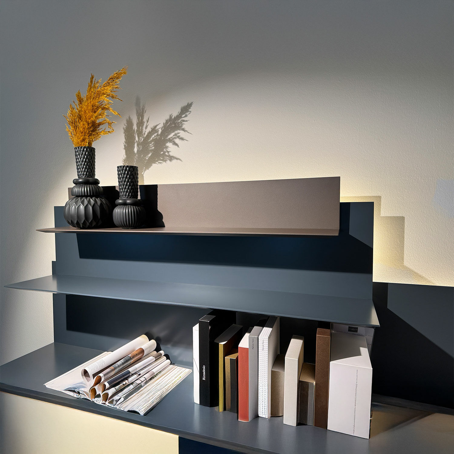 Interlübke - Regalkombination Lilu Mattlack M82 Atlantic Blau M10 Bronze Metallic Mit Beleuchtung  - 2