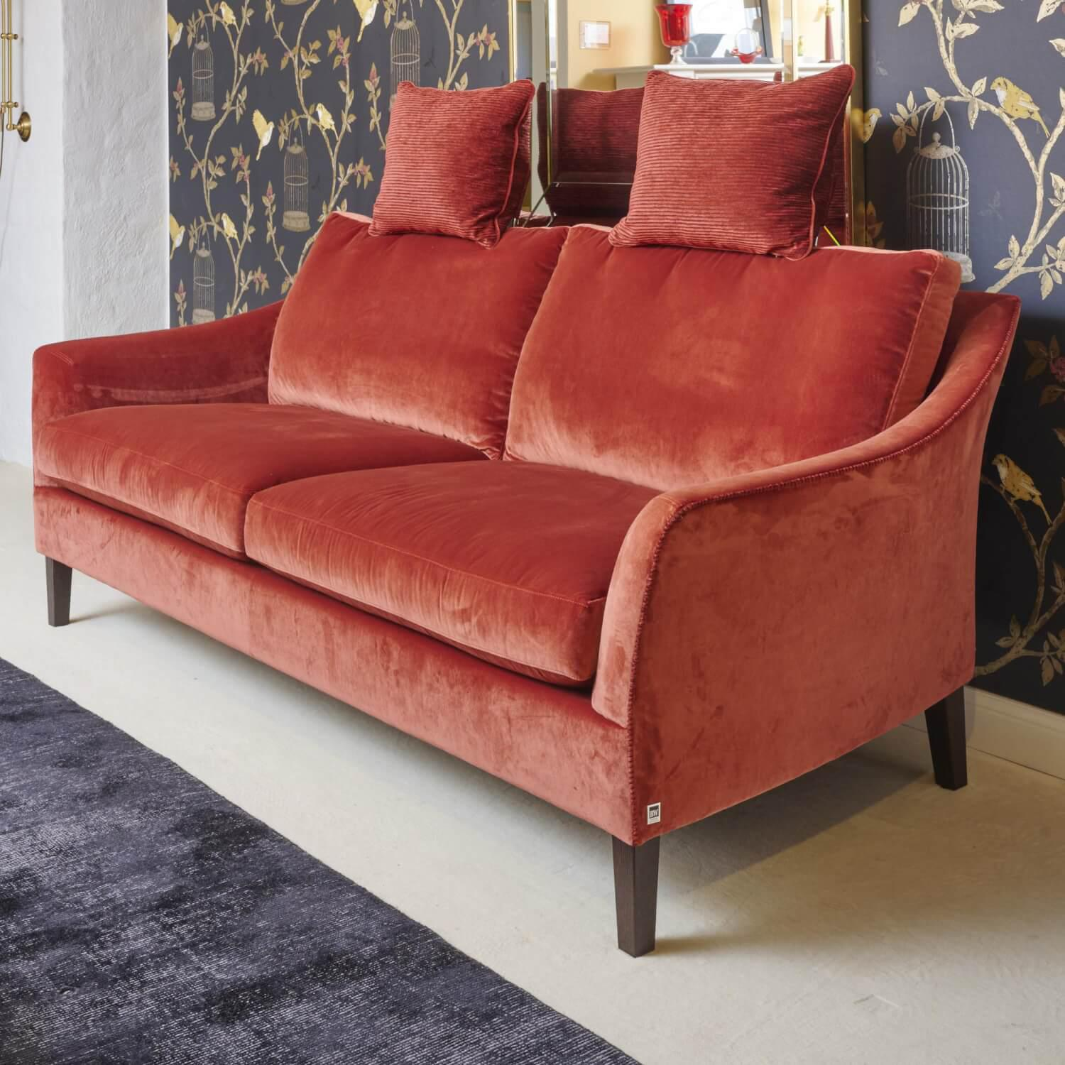 Bielefelder Werkstätten - Sofa Saloni 135 3001 Stoff City Velvet CA 7832 063 Mit Keder Füßen Schwarz Inklusive Kopfstütze Und Kissen - 3