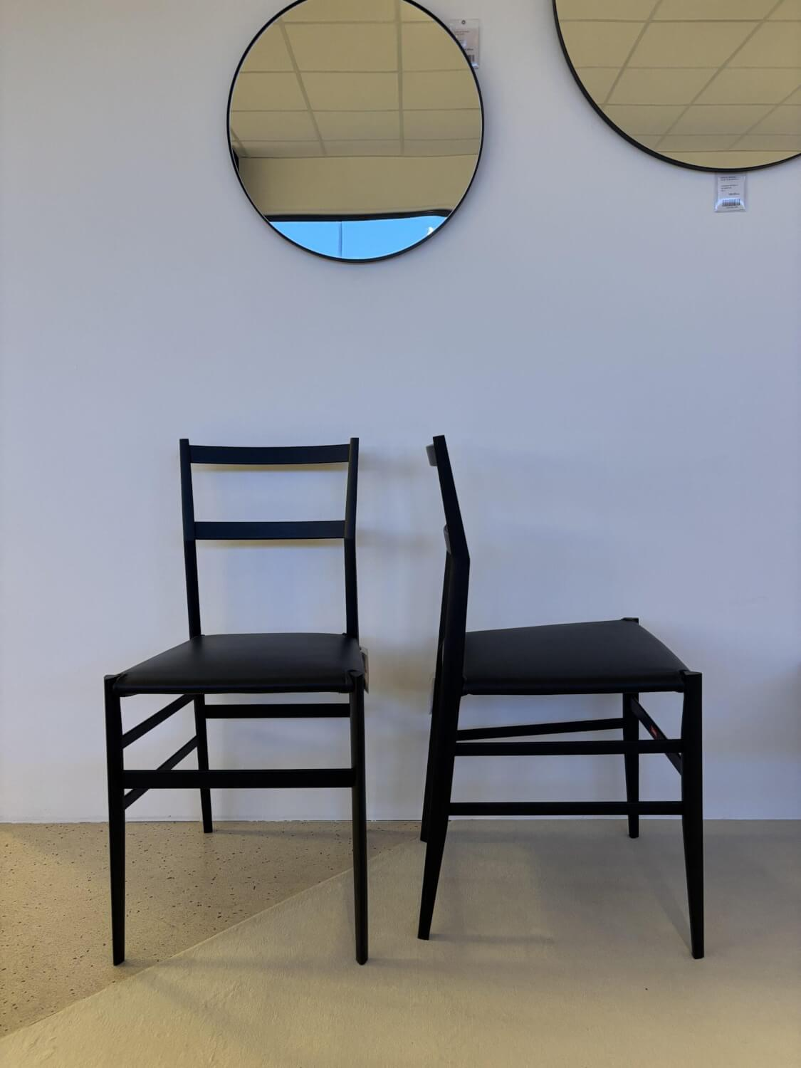 Cassina - 2er-Set Stühle 699 Gio Ponti Leder Schottisch Grafite Schwarz Esche Schwarz Gebeizt - 2