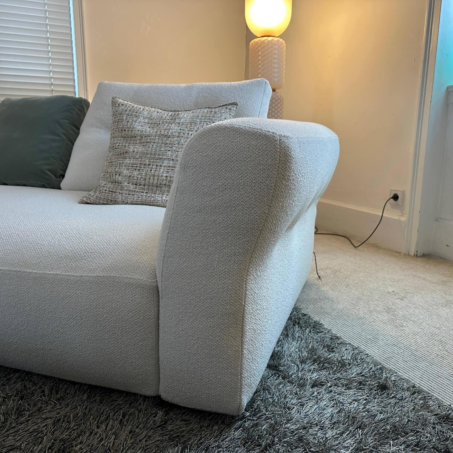 Cassina - Sofa Sengu Bold 565 A2 Stoff L Look Bianco Beige Weiß Mit Halbinsel Links Und Rückenkissen - 4