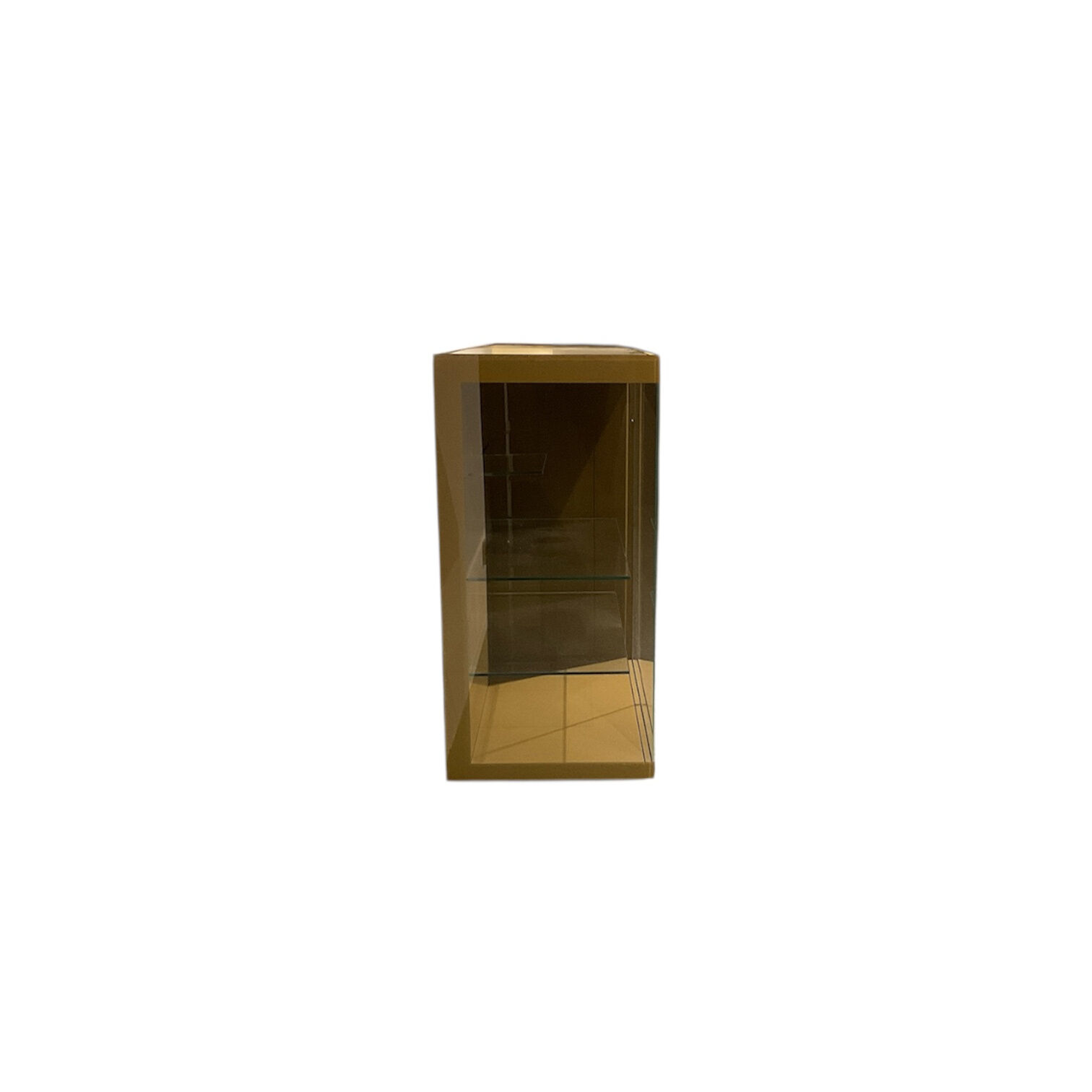 5e93db39cc02d16e2774ab2334242c438a0544cc_MF_0022061_001_mf_prop_image2_Sideboard_mit_Vitrine_Just_Cube_Light_in_Lack_Kardamon_matt_mit_B