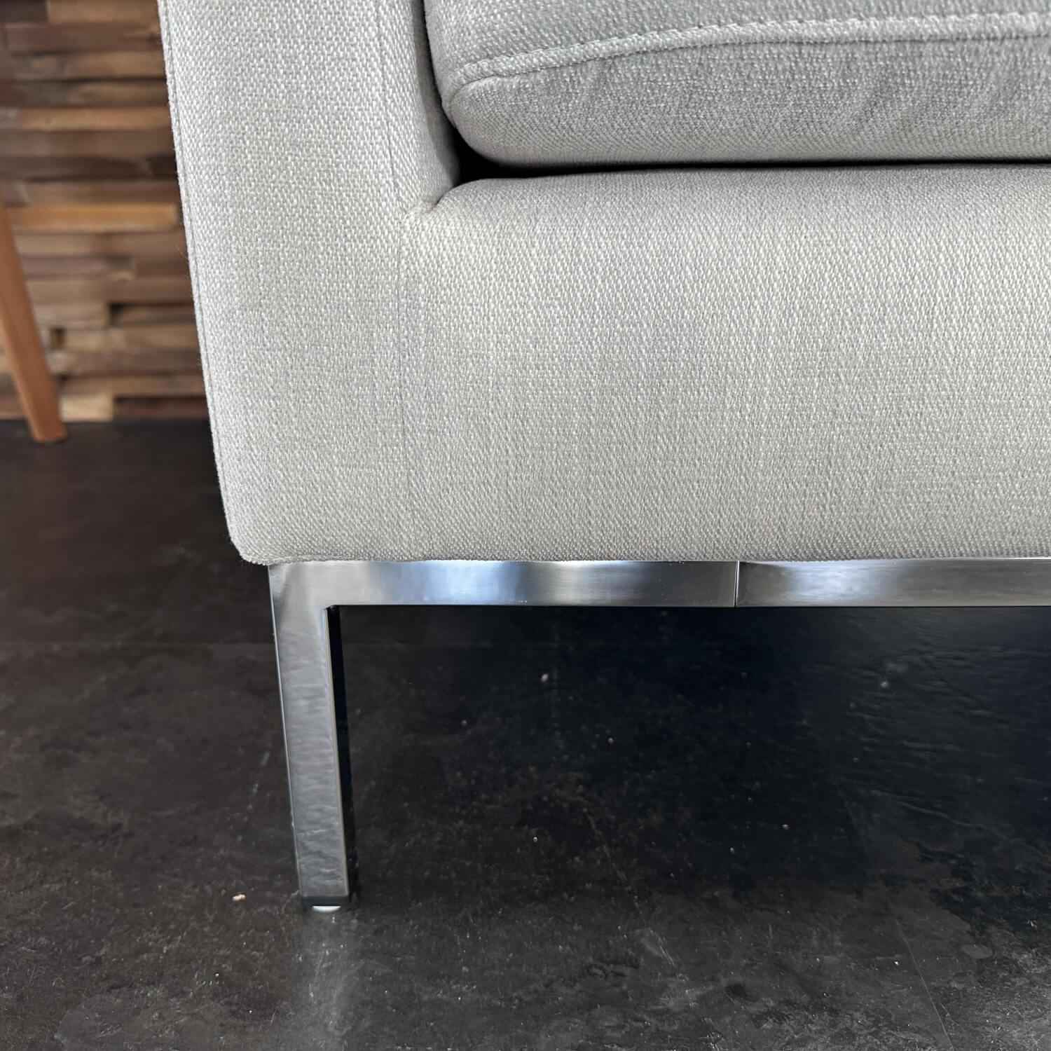 IP Design - Sofa John Edwards 8 Stoff Noah IP1744 272 Beige Sockel Metall Glanz Inklusive Armkissen - 4