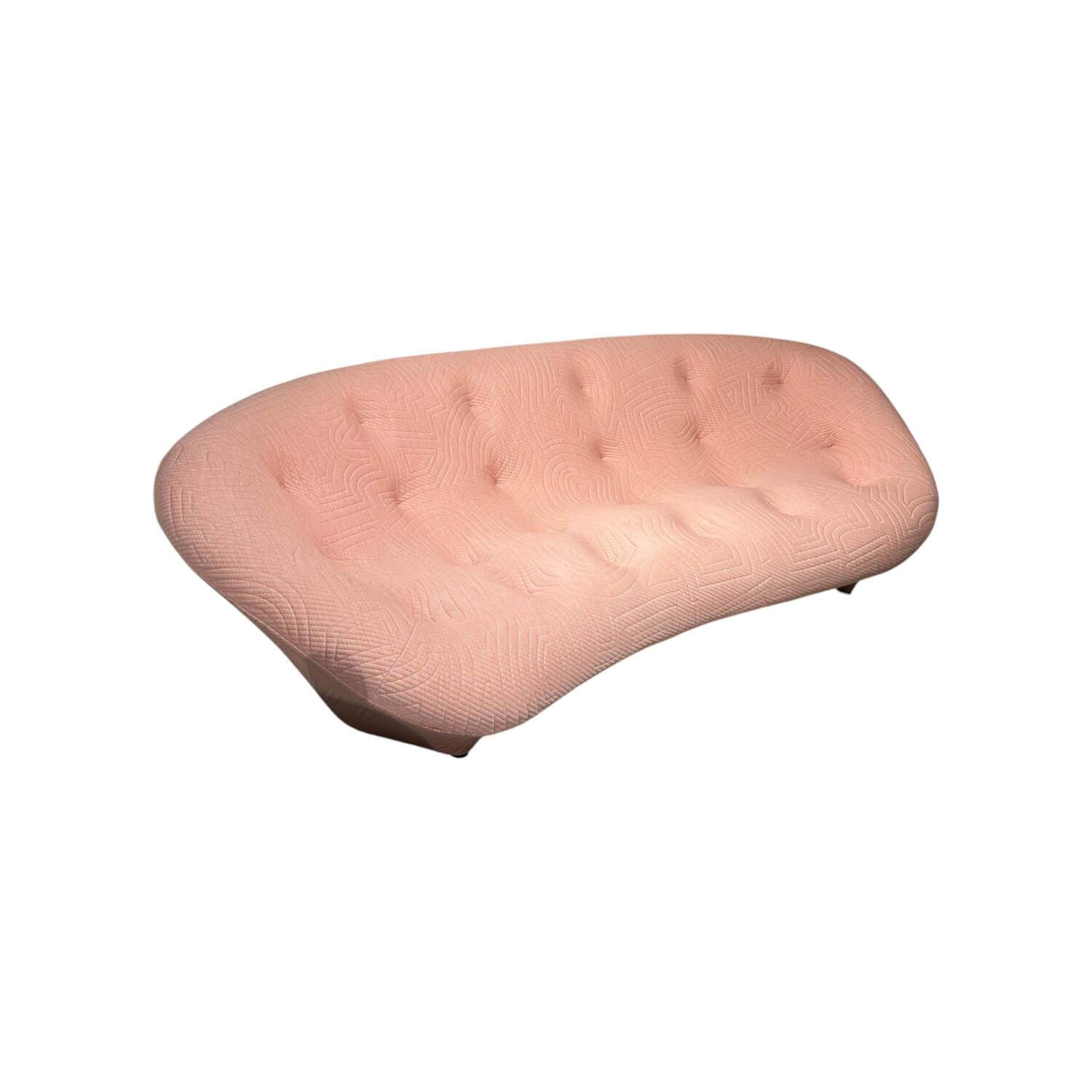 Ligne Roset - Sofa Ploum Stoff Kvadrat Appa Poncho Rosa Gestell Stahl - 1