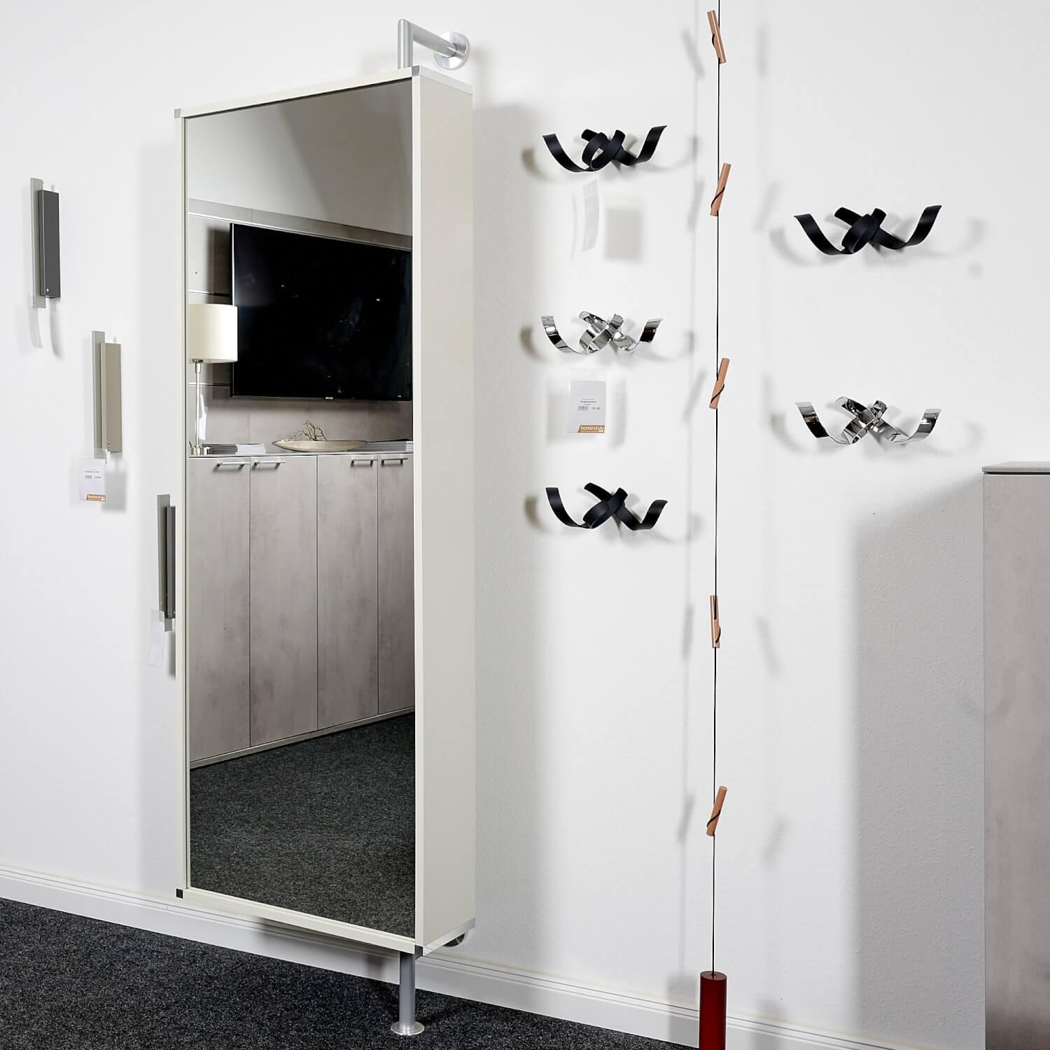 Eigene Herstellung - Wandgarderobe Yalou Korpus MDF Weiß Rückwand Spiegel Rohre Stahl Pulverbeschichtet - 7