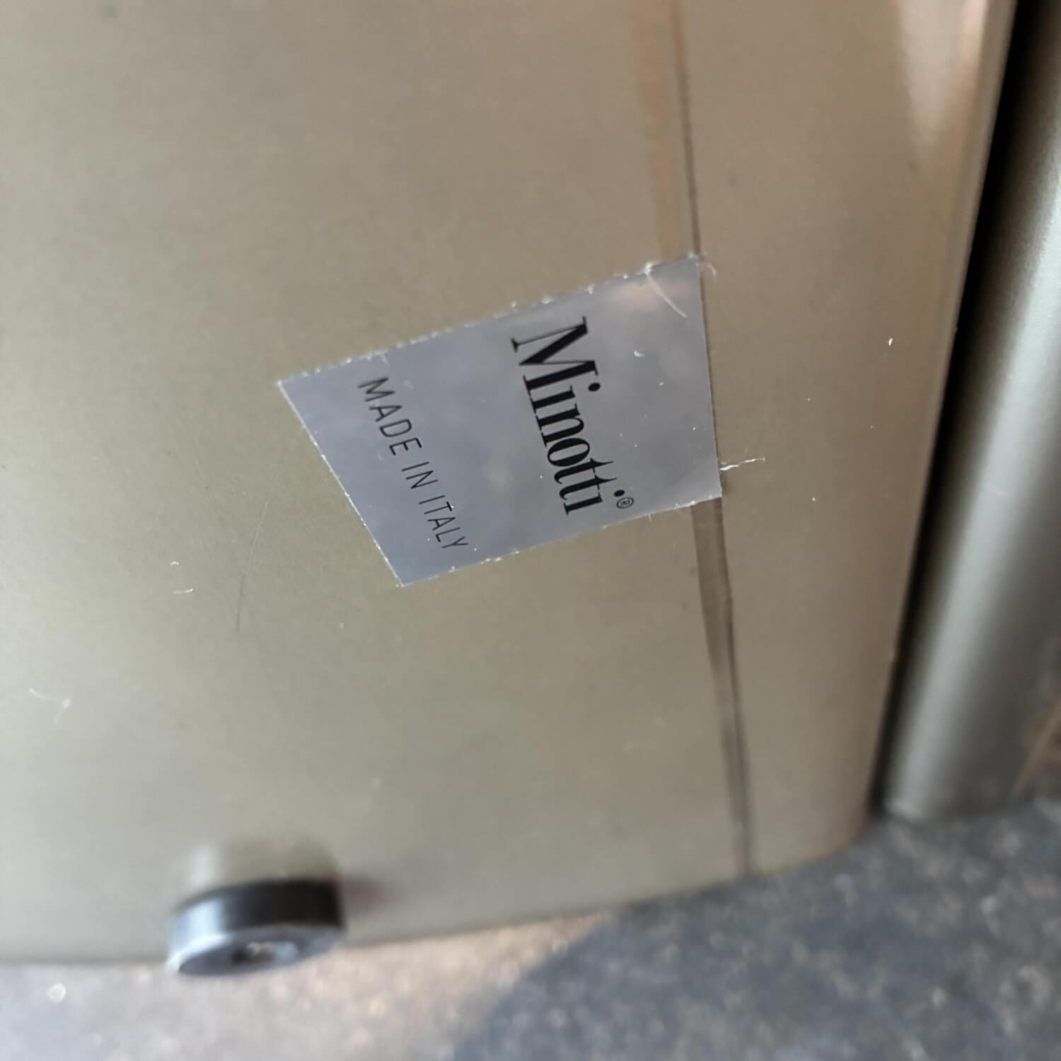 Minotti - Side table Flirt Frame Shiny stainless steel Gold 2 Curved metal tops - 6