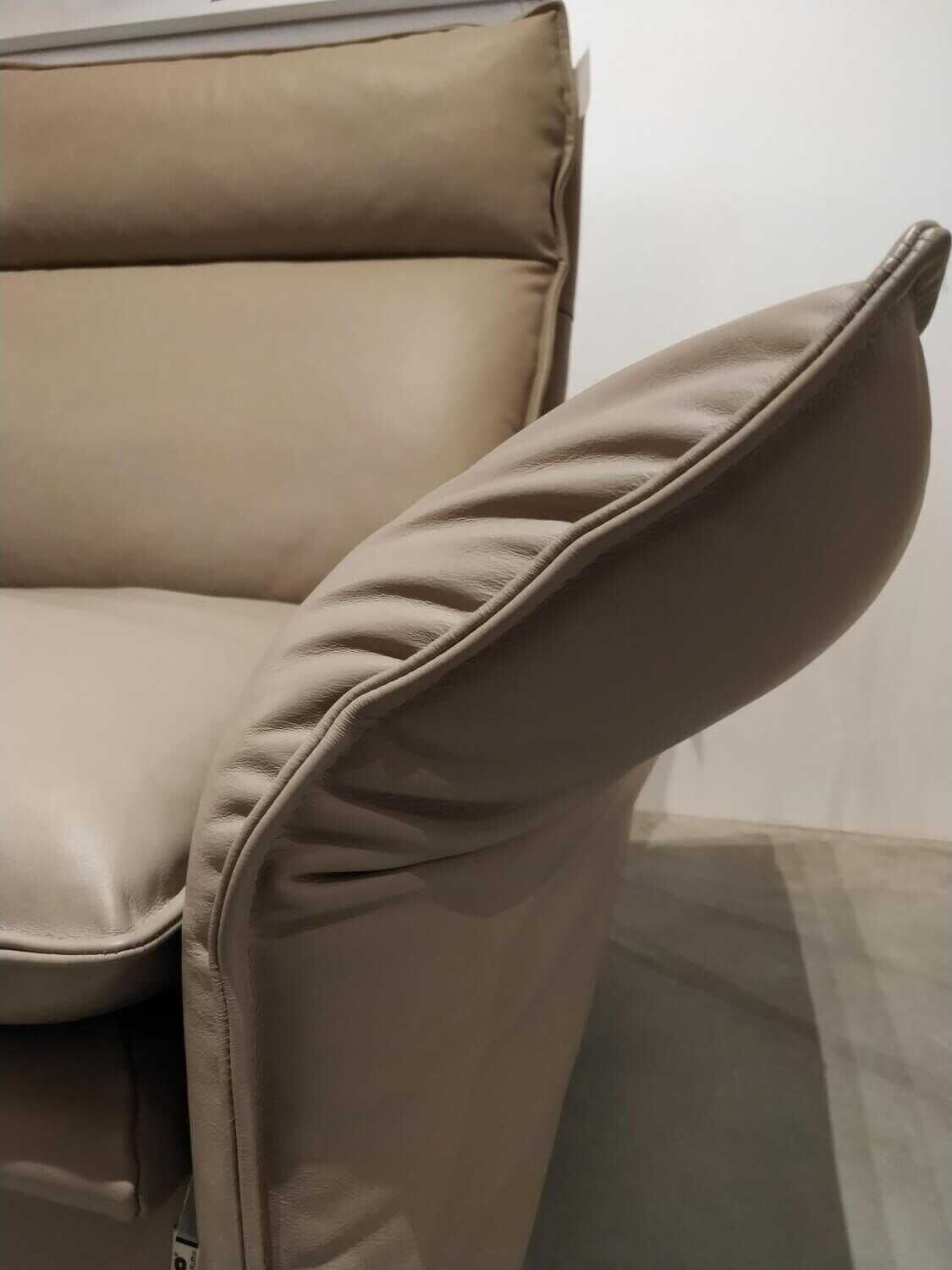 Erpo - Sofa Porto Leder 42 Stone Kegelfuß Aluminium mit Hocker und 2 Kissen - 6